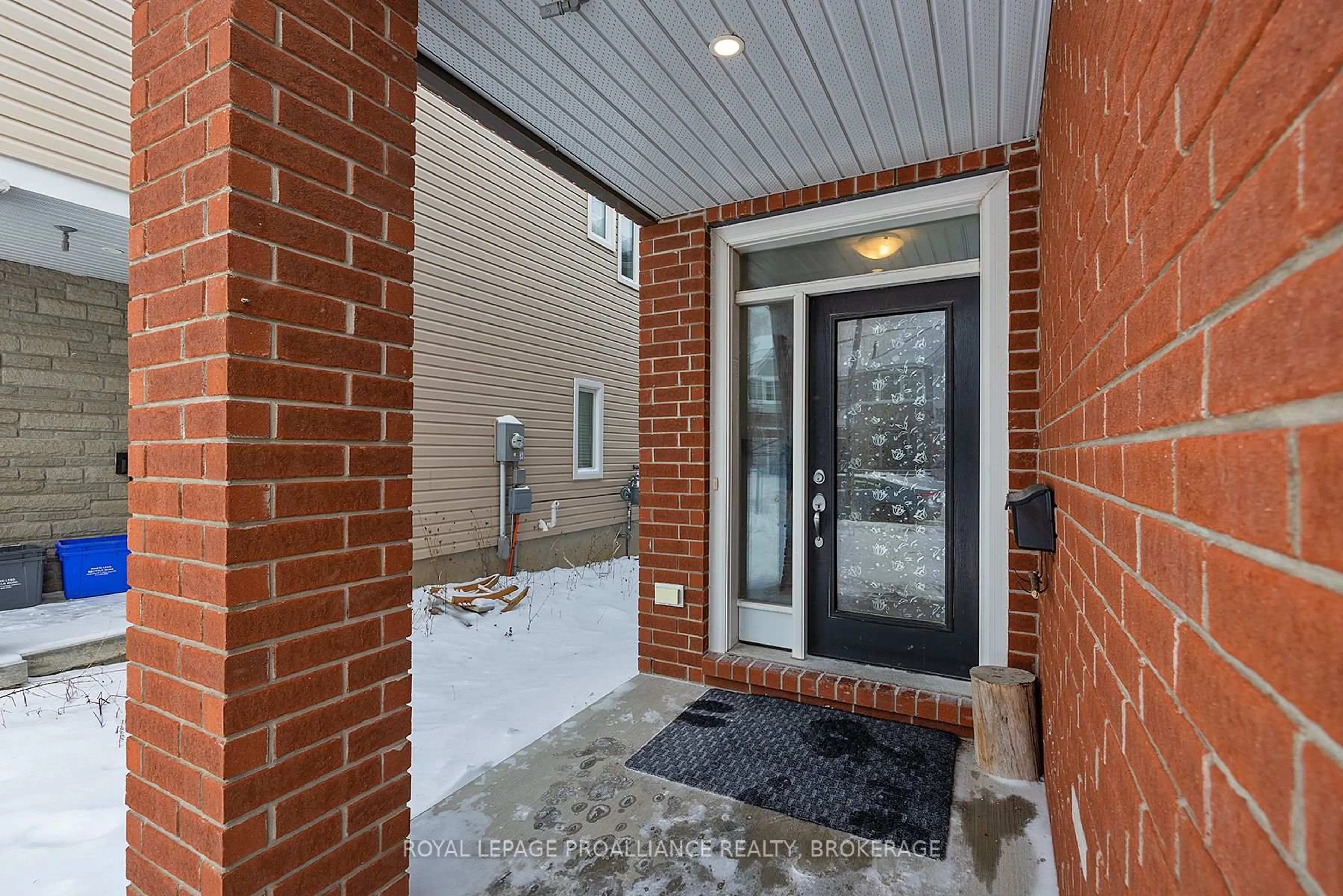 Home with brick exterior material, street for 1114 Barrow Ave, Kingston Ontario K7M 0G5