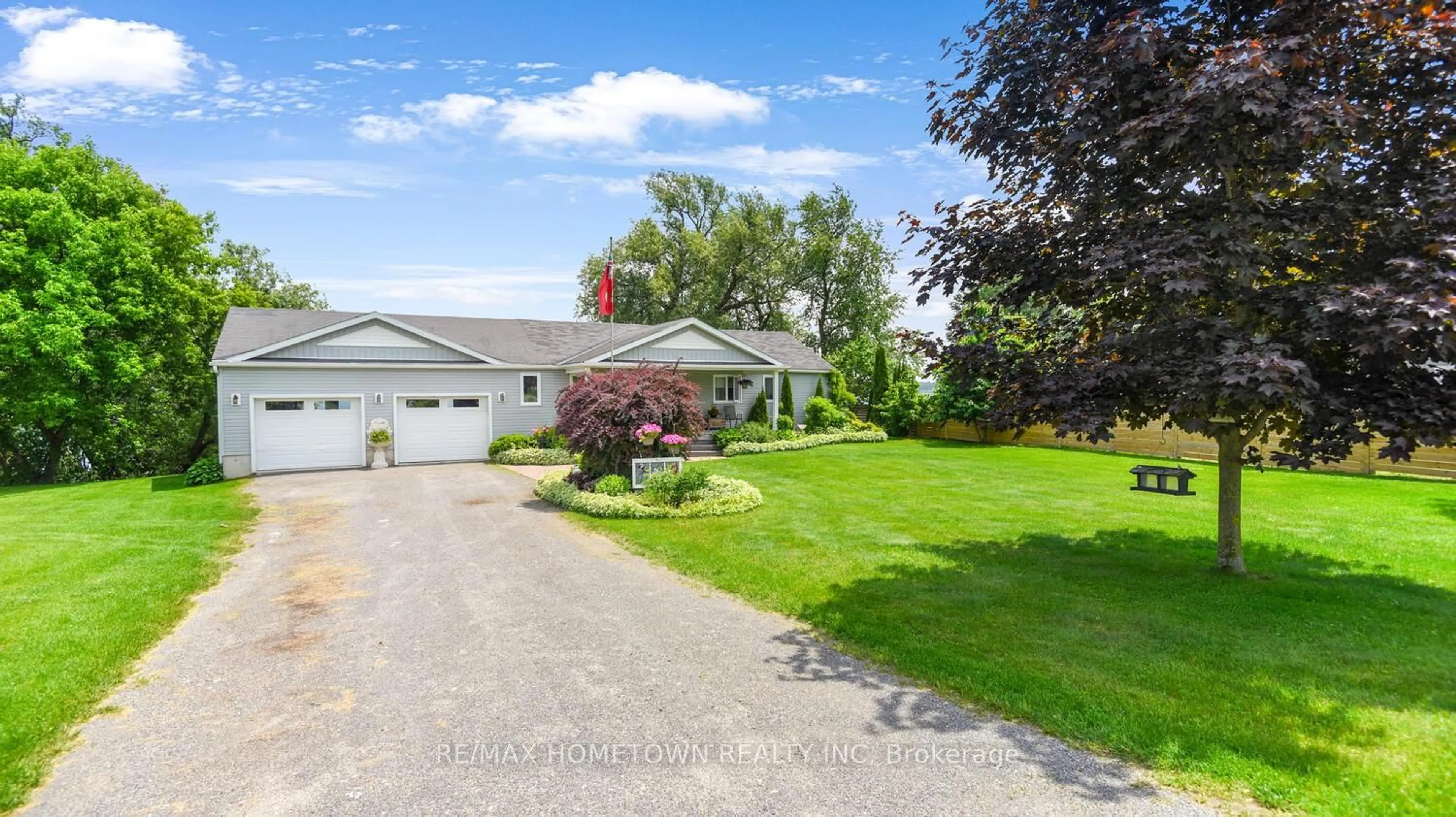 A pic from outside/outdoor area/front of a property/back of a property/a pic from drone, water/lake/river/ocean view for 1435 County Road 2 Rd, Augusta Ontario K0E 1T0