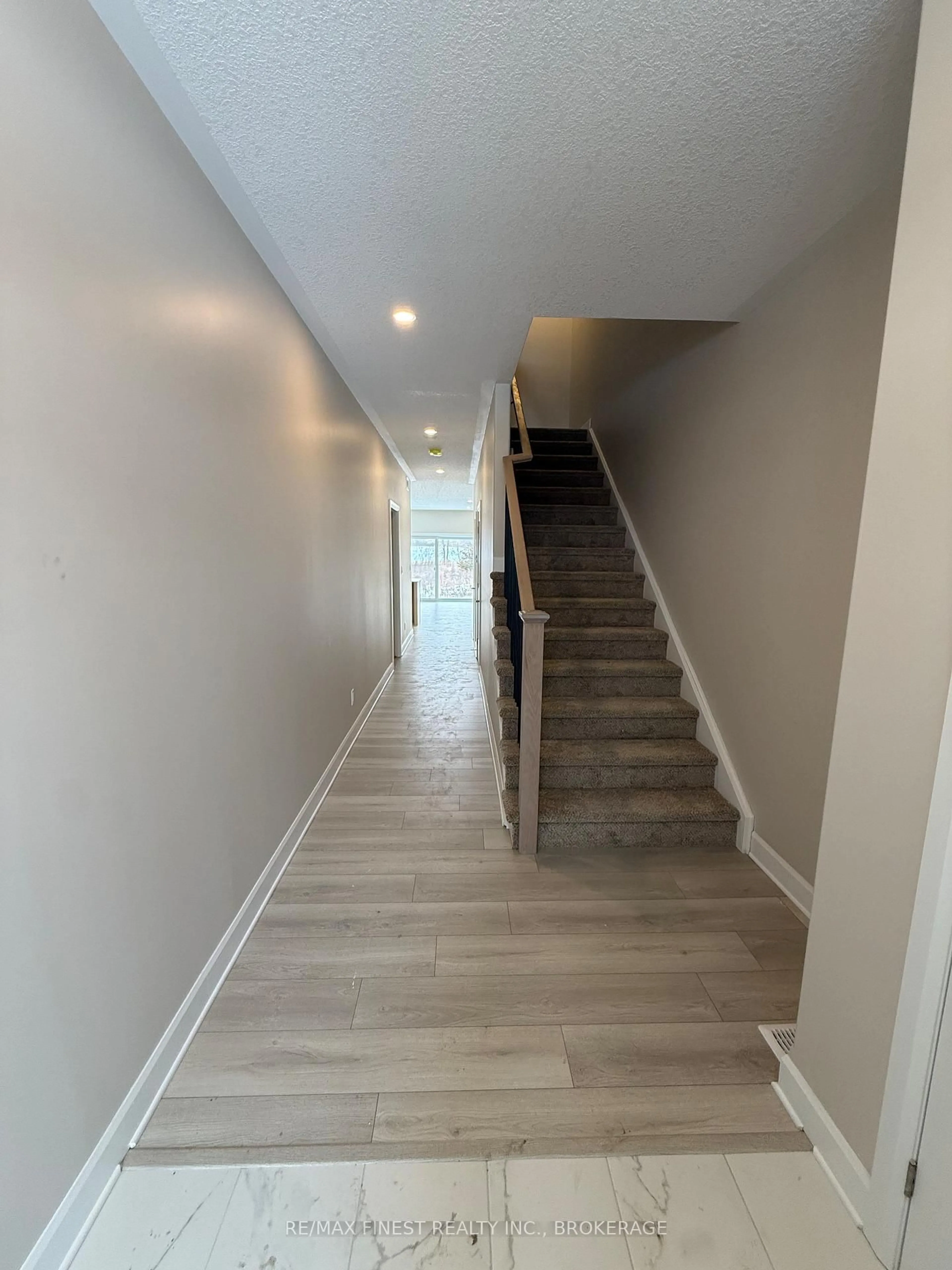 A pic of a room for 193 HERITAGE PARK Dr, Greater Napanee Ontario K7R 3X8