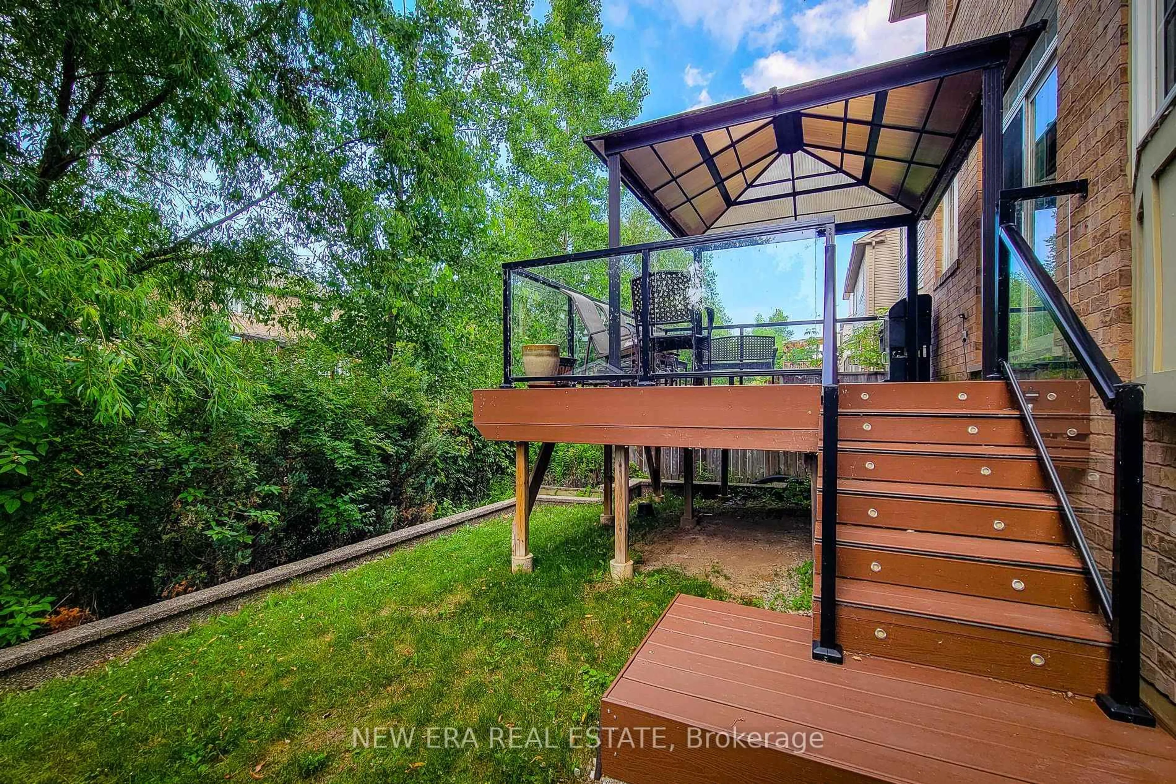 Unknown for 128 Montreal Circ, Hamilton Ontario L8E 0C8