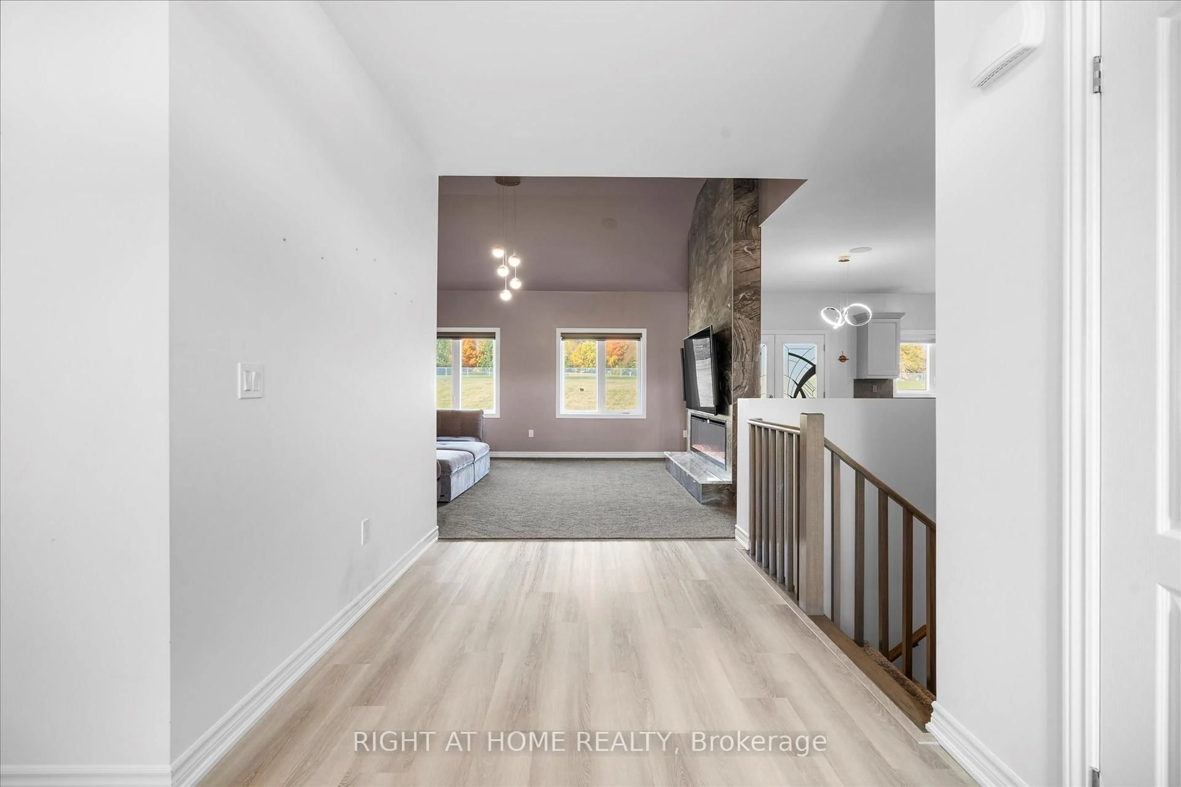 Indoor entryway for 172 Glens Of Antrim Way, Alnwick/Haldimand Ontario K0K 2G0