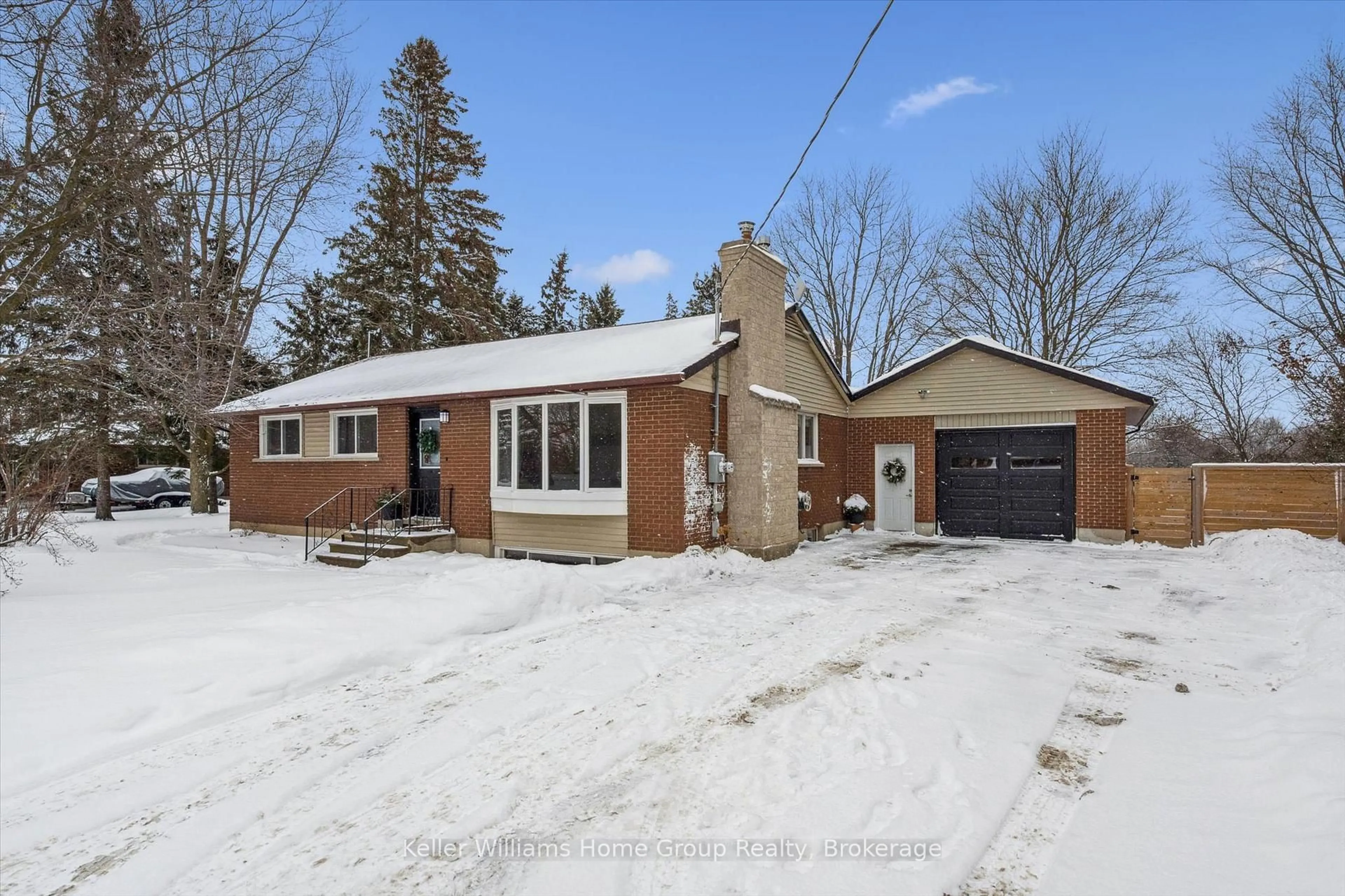 A pic from outside/outdoor area/front of a property/back of a property/a pic from drone, street for 5863 Wellington Road 7 Rd, Guelph/Eramosa Ontario N1H 6J2