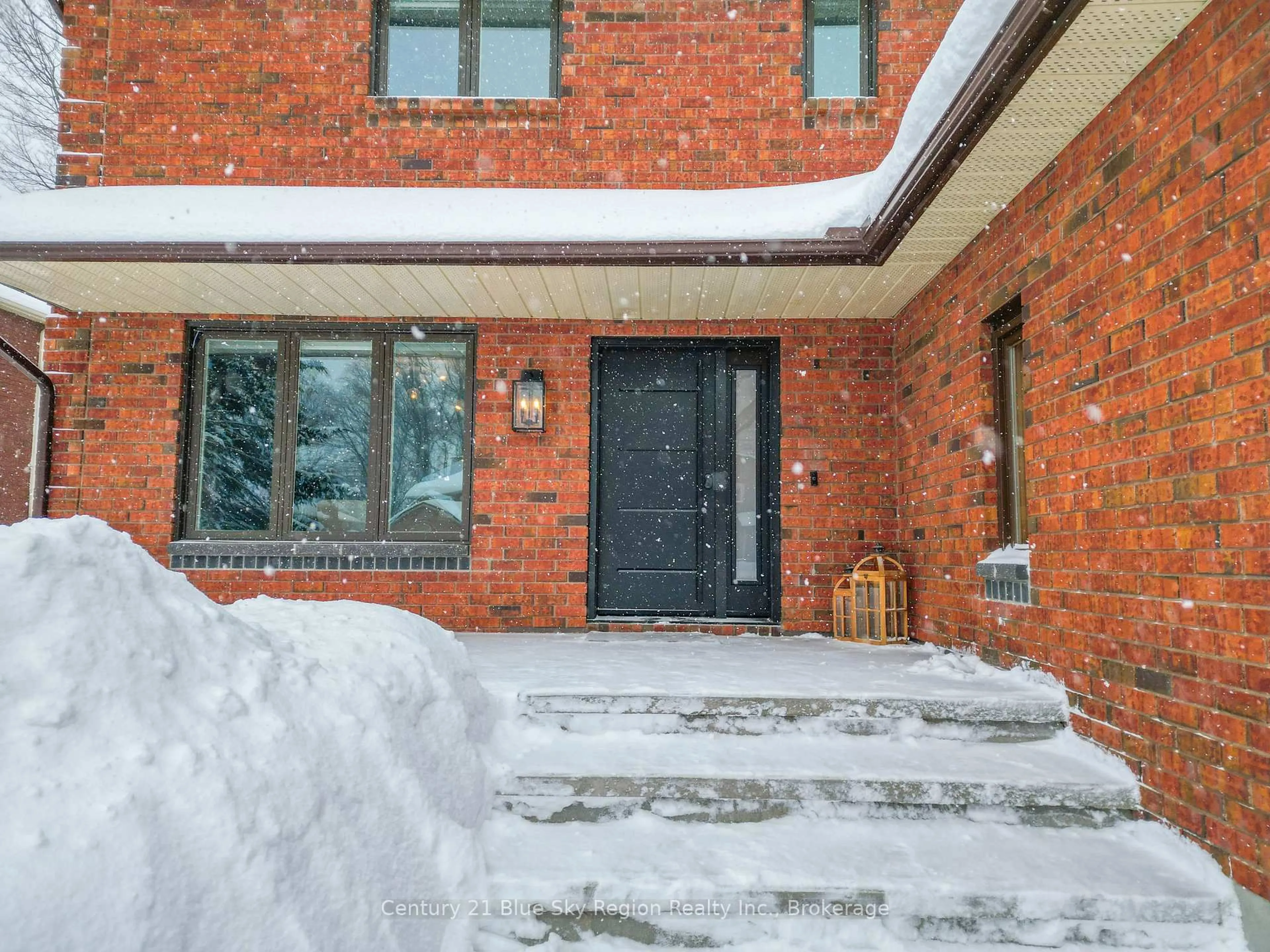 Home with brick exterior material, street for 18 CANTERBURY Cres, North Bay Ontario P1C 1K7