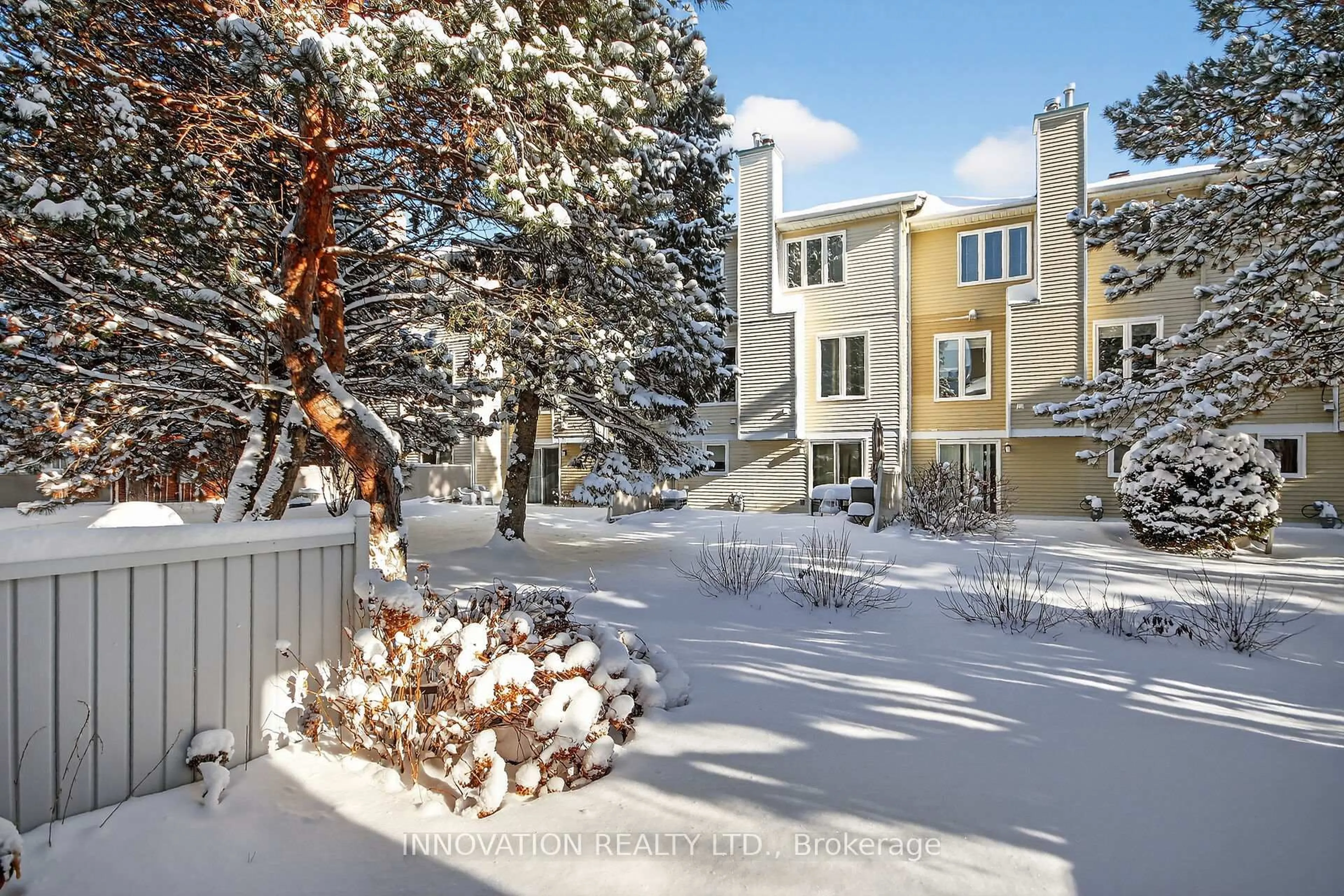 Patio, street for 59 Dalecroft Cres #3, Ottawa Ontario K2G 5V7