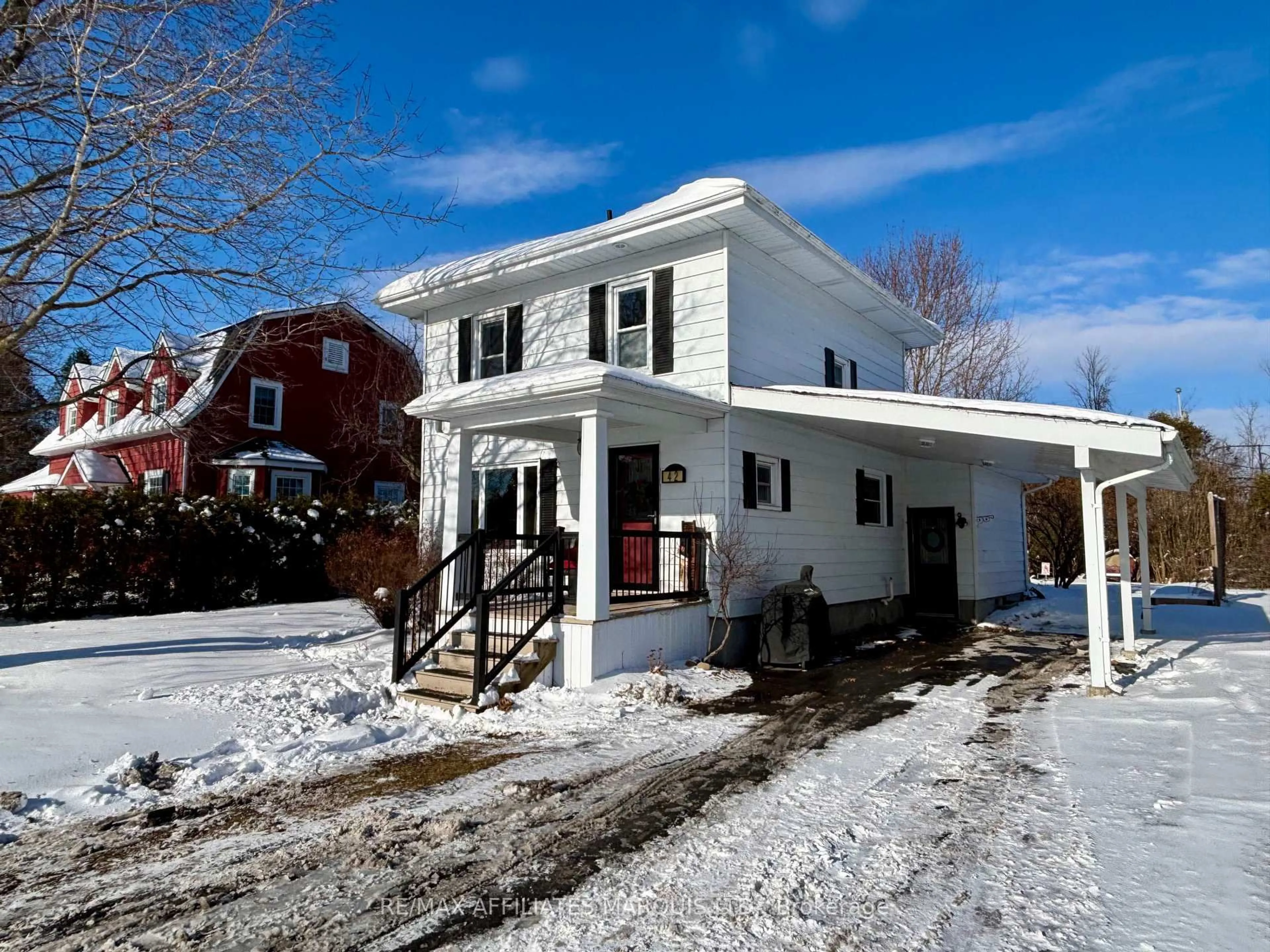 Unknown for 42 Saunders Ave, South Stormont Ontario K0C 1P0