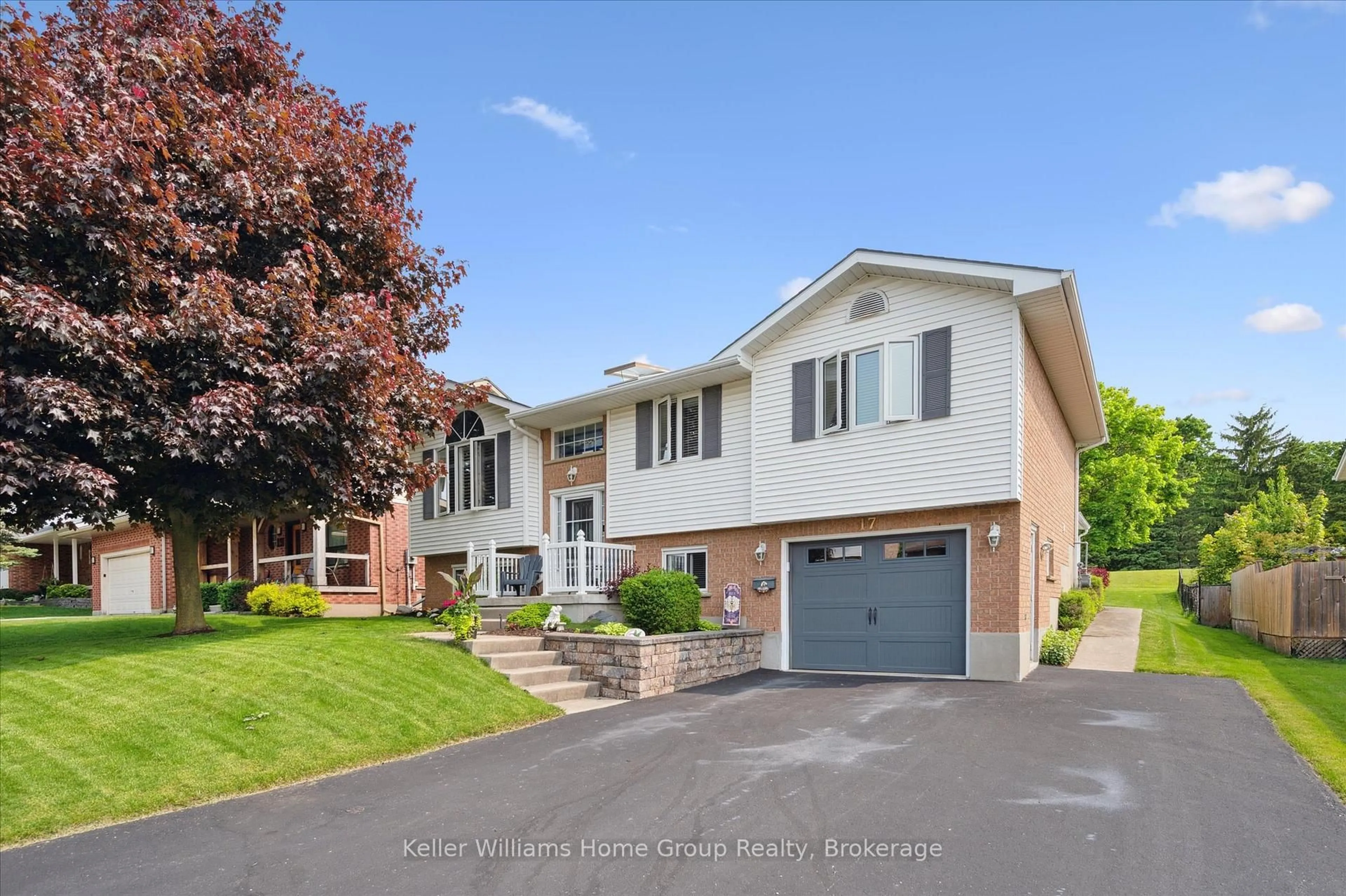 Home with brick exterior material, street for 17 Keating Dr, Centre Wellington Ontario N0B 1S0