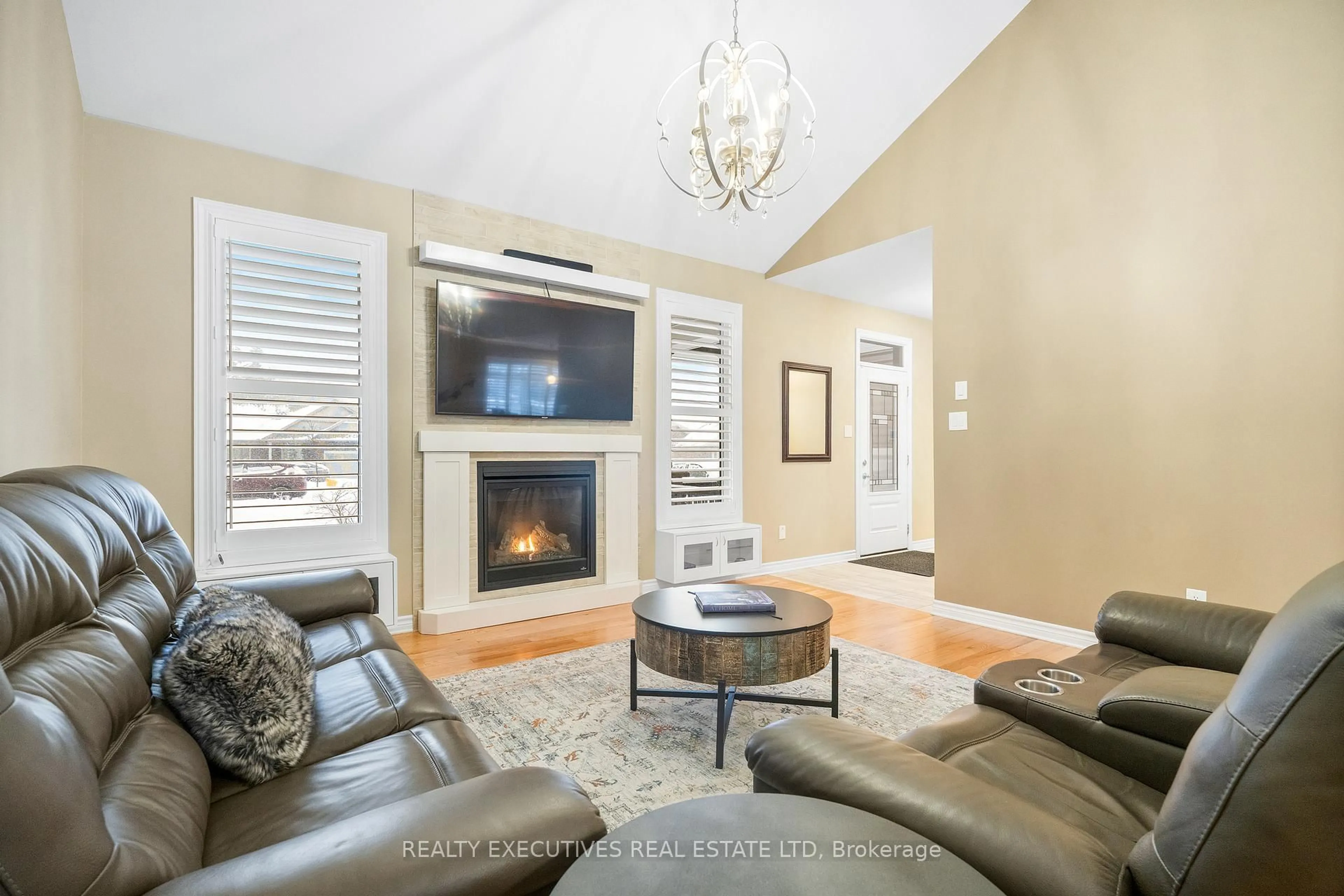 Living room with furniture, unknown for 90 Magnolia Way, North Grenville Ontario K0G 1J0