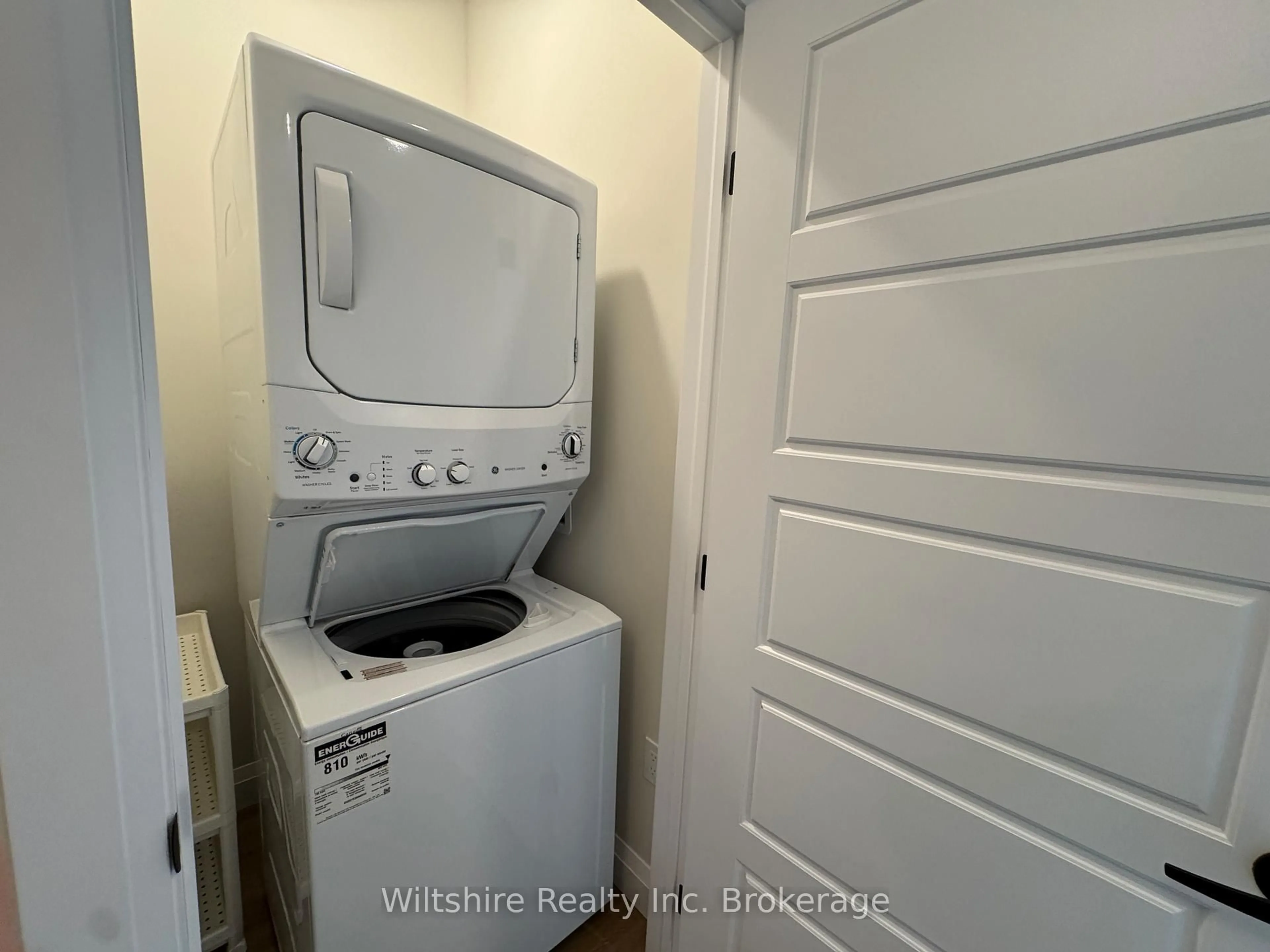 Laundry room for 361 Quarter Town Line #1105, Tillsonburg Ontario N4G 0K2