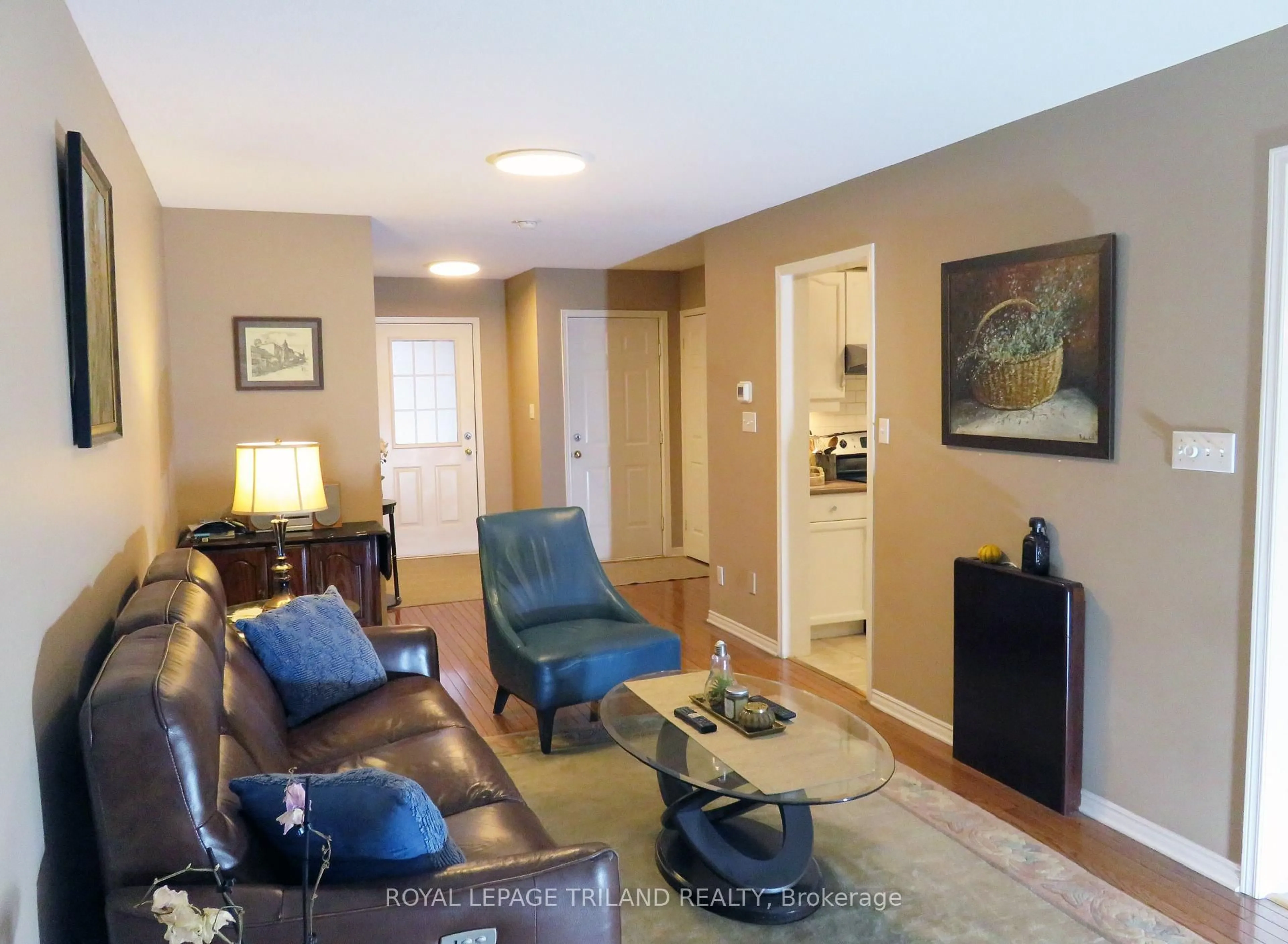 Living room with furniture, unknown for 505 Proudfoot Lane #25, London North Ontario N6H 5N8