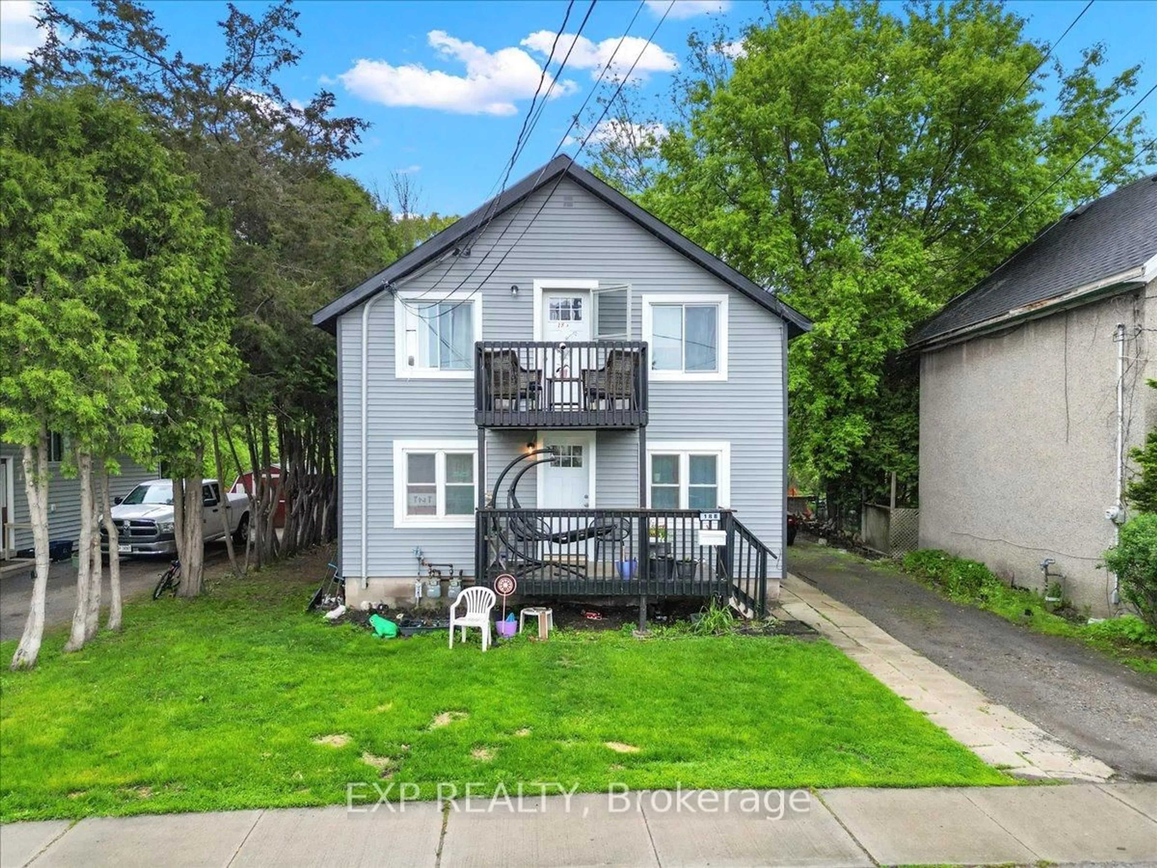 A pic from outside/outdoor area/front of a property/back of a property/a pic from drone, street for 18 Delhi St, Brockville Ontario K6V 4H3