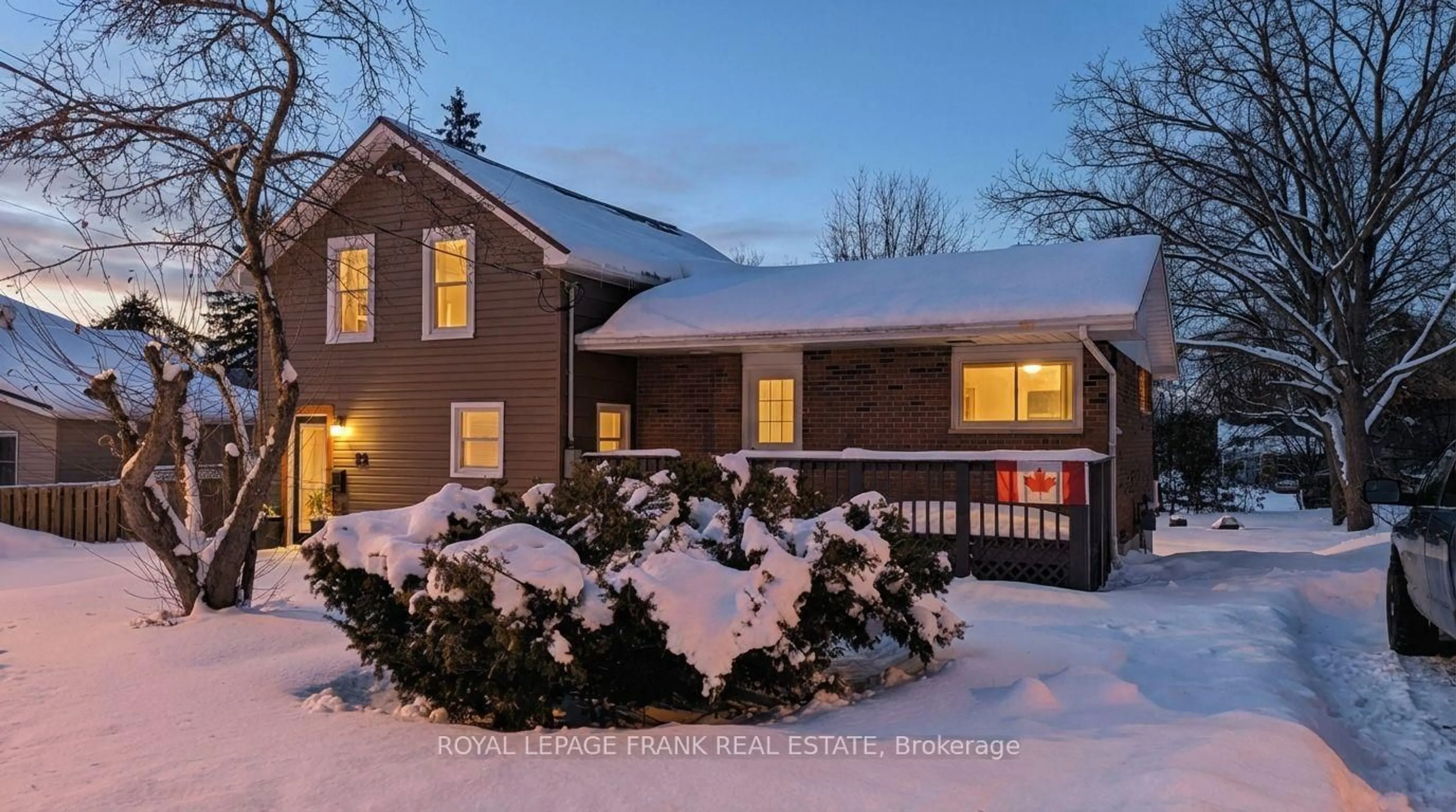 Unknown for 23 N Hastings Ave, Limoges Ontario K0K 2M0