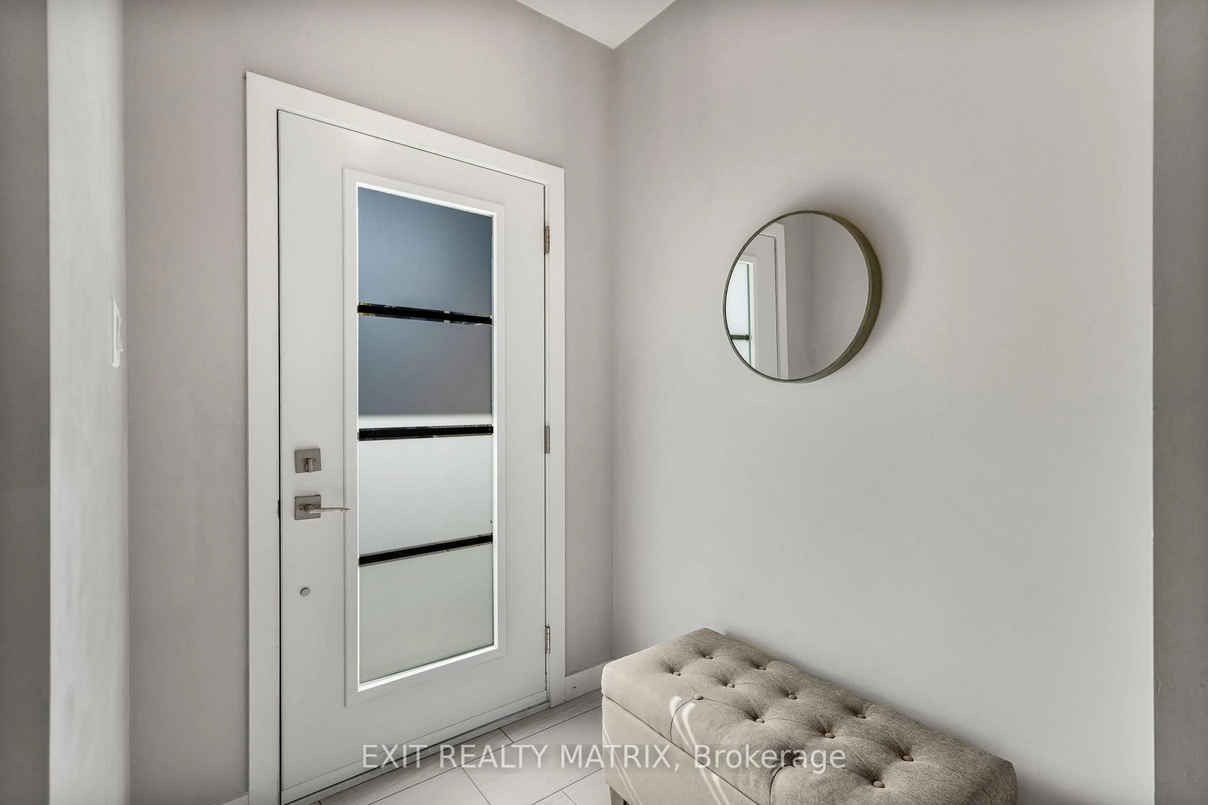 Indoor entryway for 16 Livya St, The Nation Ontario K0A 2M0