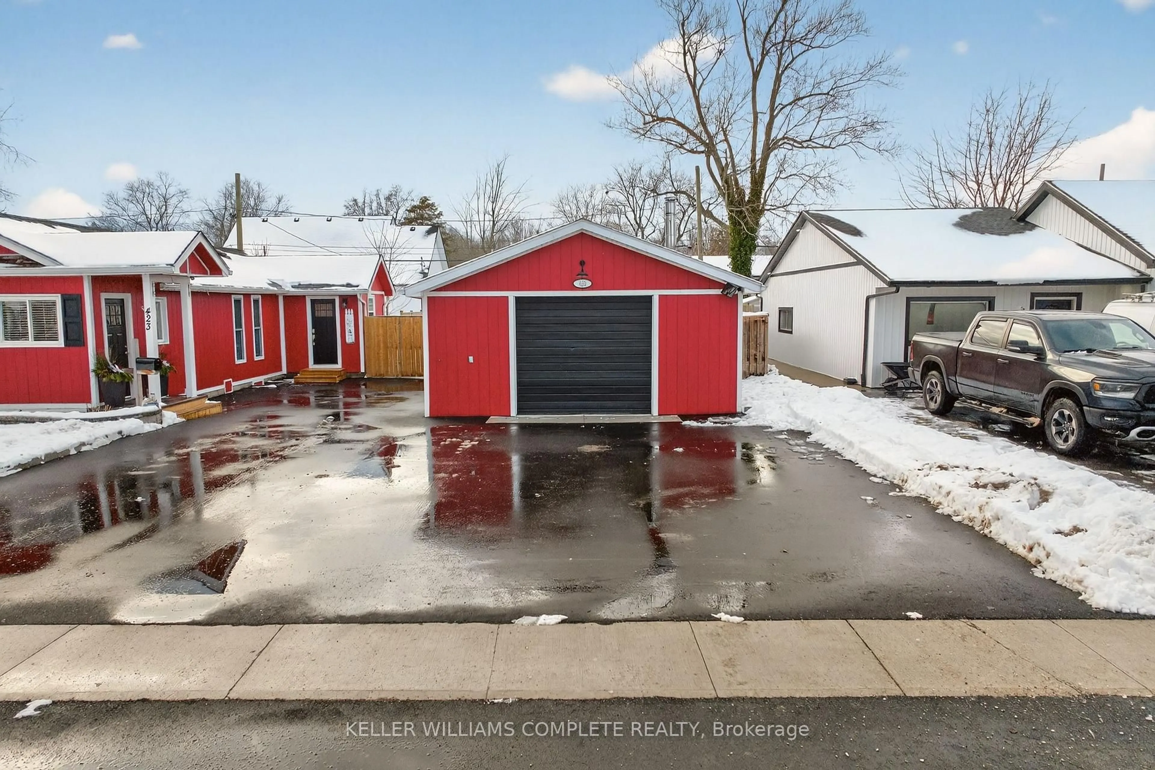 Unknown for 423 Ferndale Ave, Fort Erie Ontario L2A 5C3