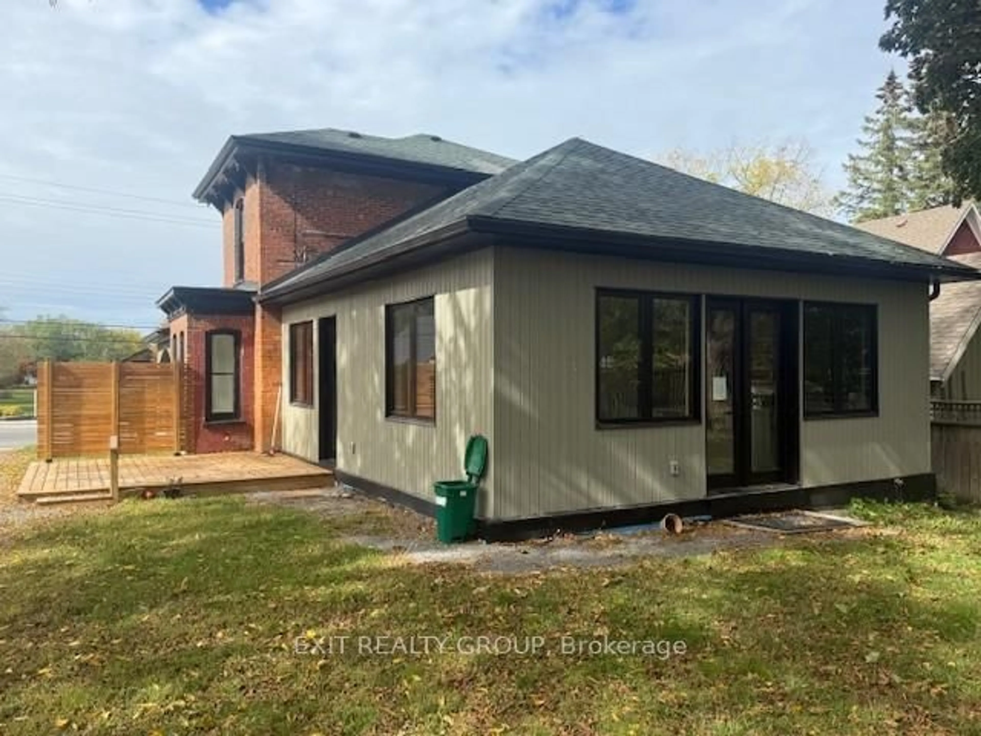 Home with brick exterior material, building for 368 Picton Main St, Prince Edward County Ontario K0K 2T0