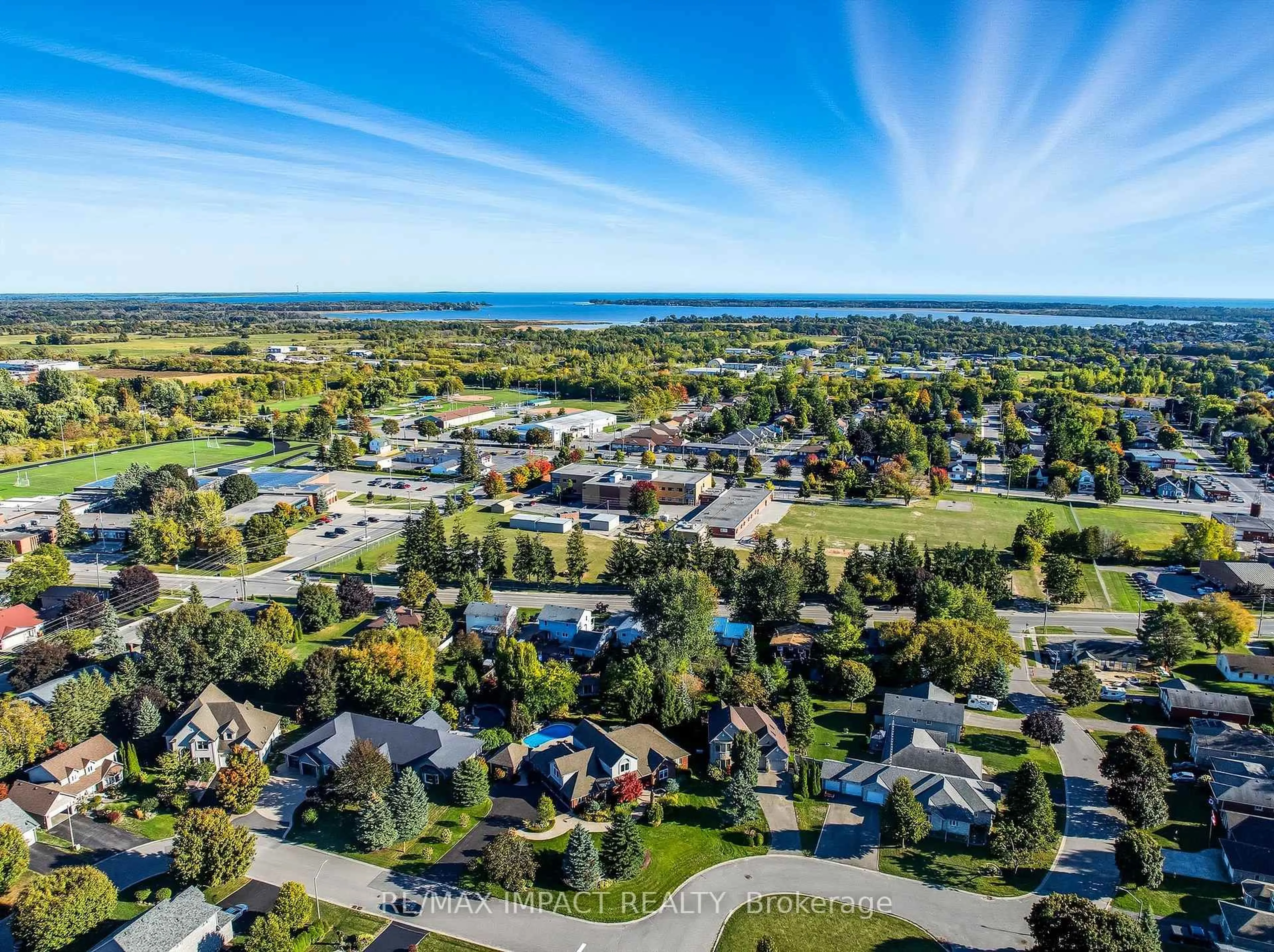 A pic from outside/outdoor area/front of a property/back of a property/a pic from drone, unknown for 22 Daniels Dr, Brighton Ontario K0K 1H0