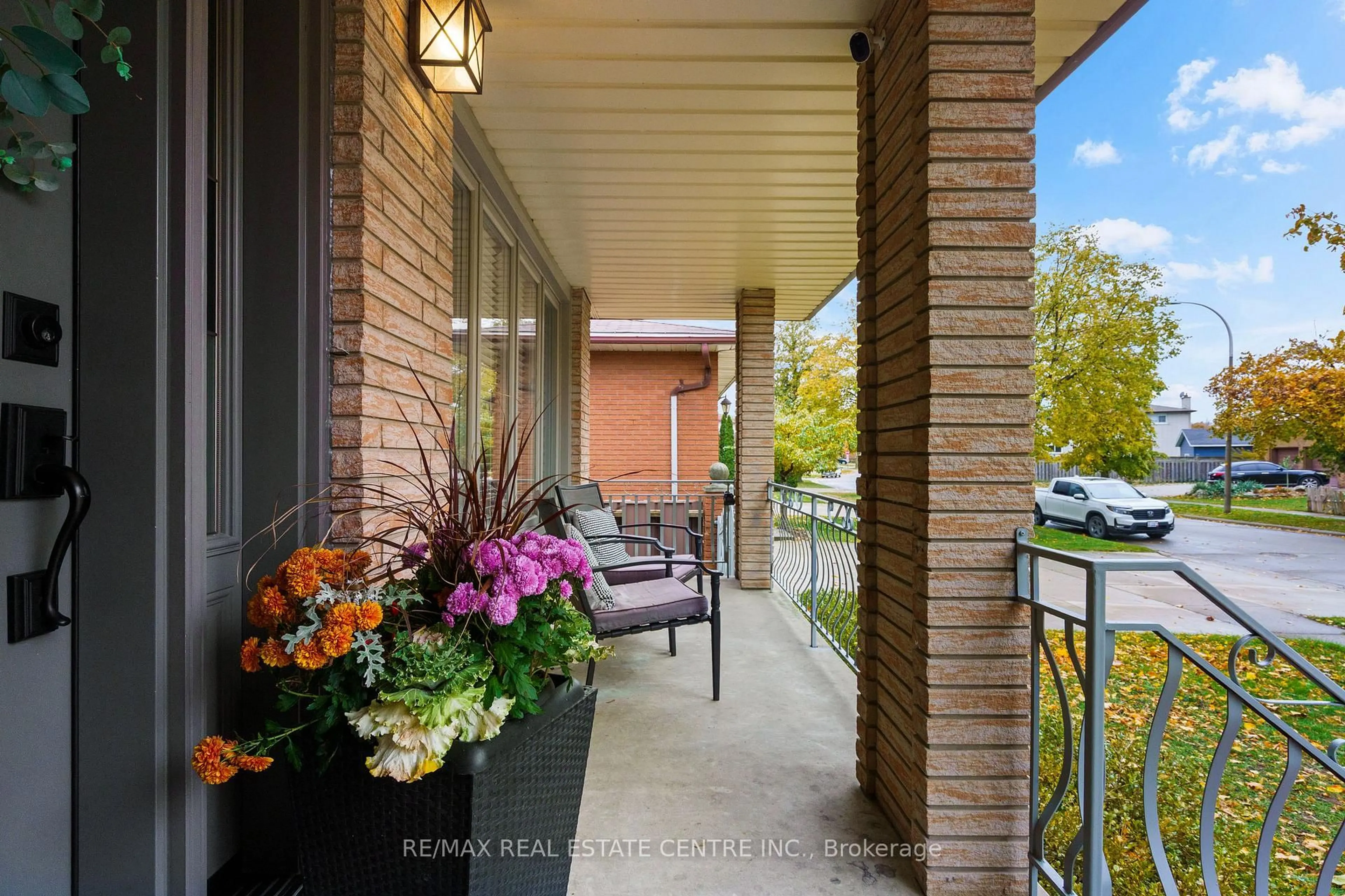 Unknown for 66 Ellington Ave, Hamilton Ontario L8E 3T6