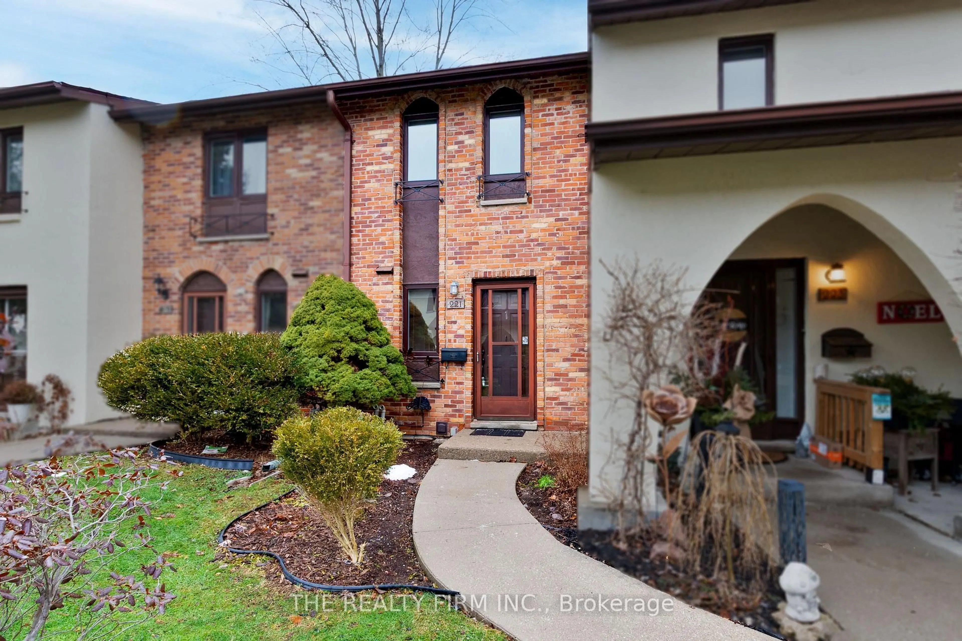 Home with brick exterior material, street for 221 Millbank Dr, London South Ontario N6C 4V9