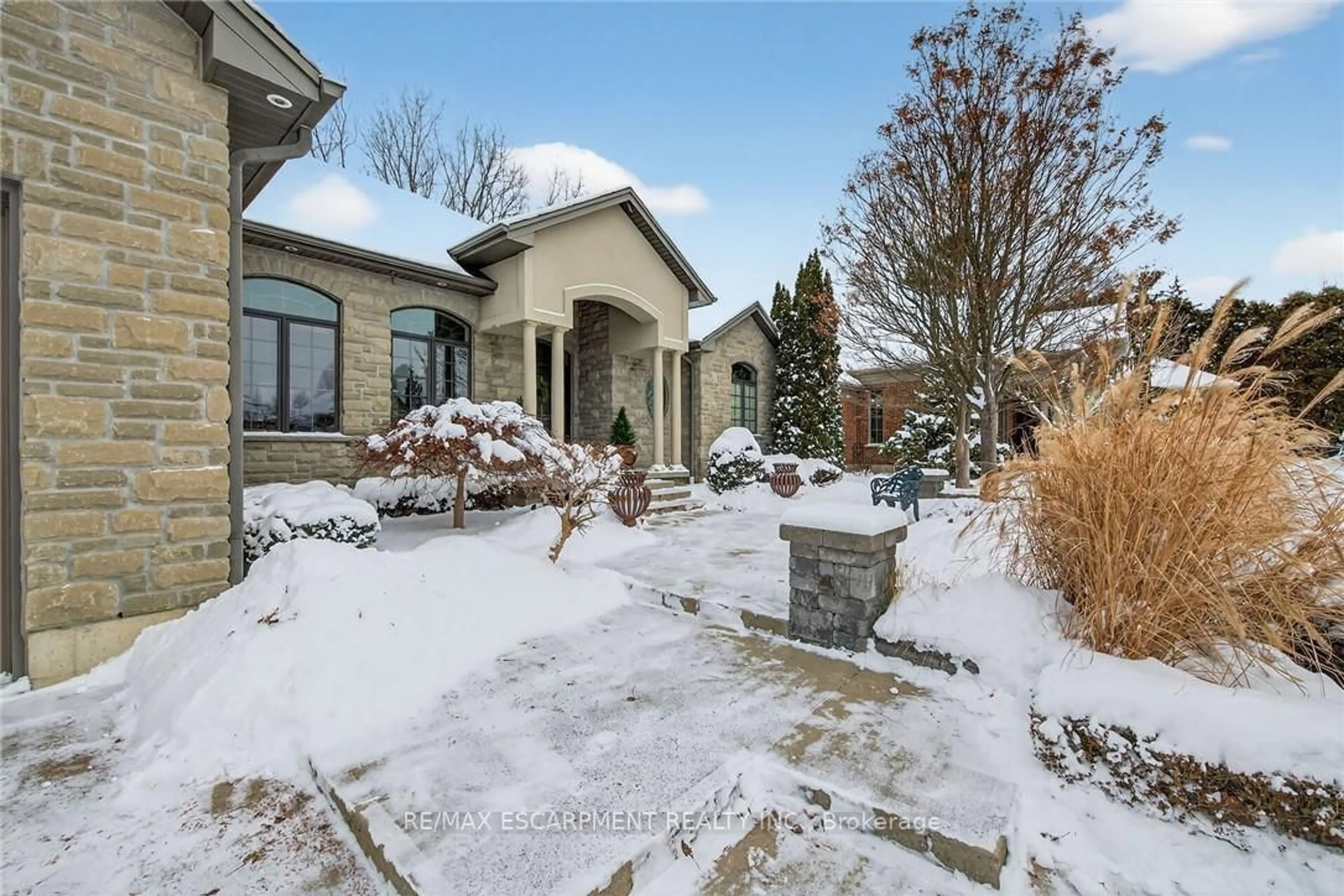 Unknown for 72 YEAGER Ave, Norfolk Ontario N3Y 5N4