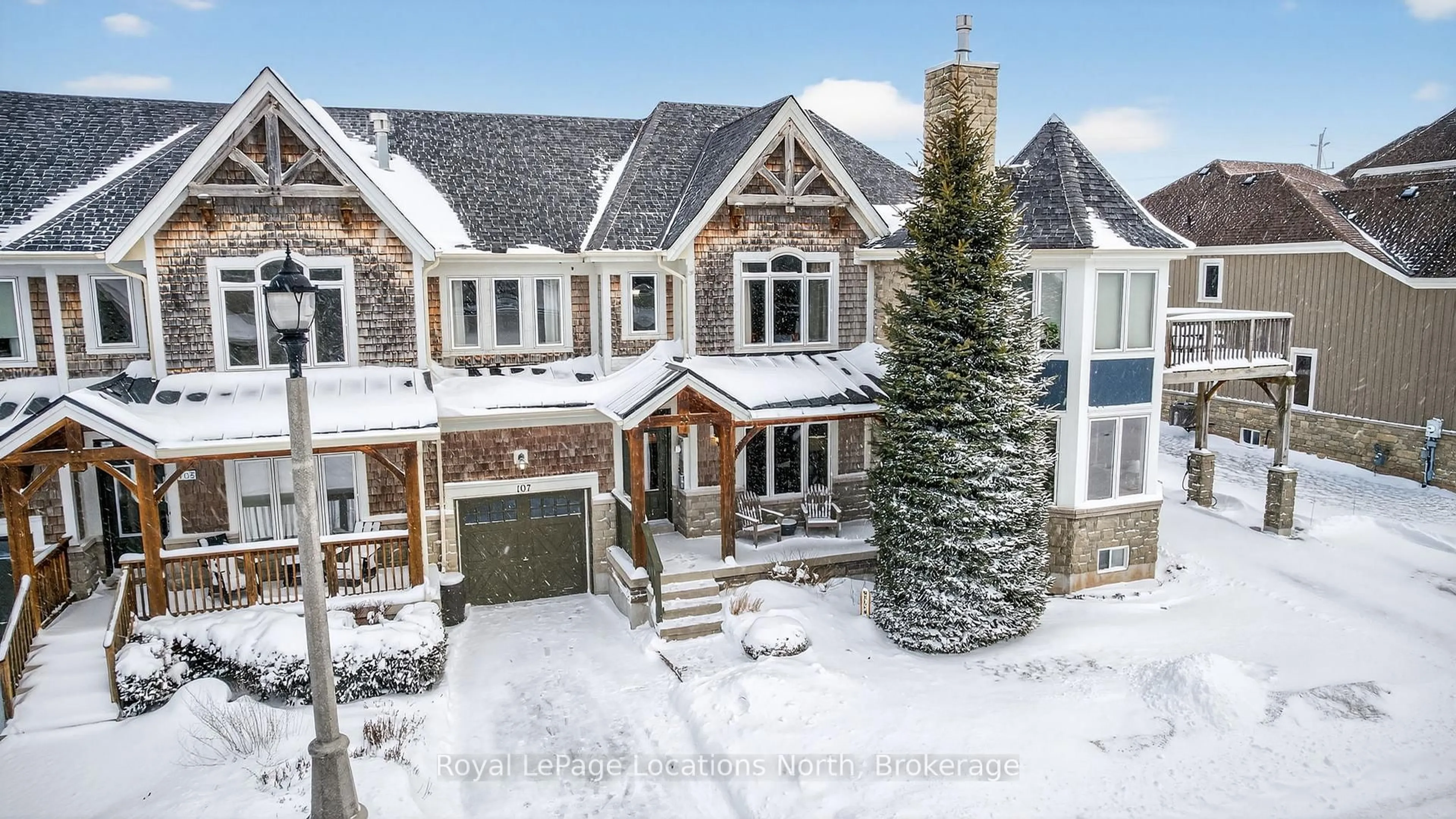 A pic from outside/outdoor area/front of a property/back of a property/a pic from drone, street for 107 Venture Blvd, Blue Mountains Ontario L9Y 0B6