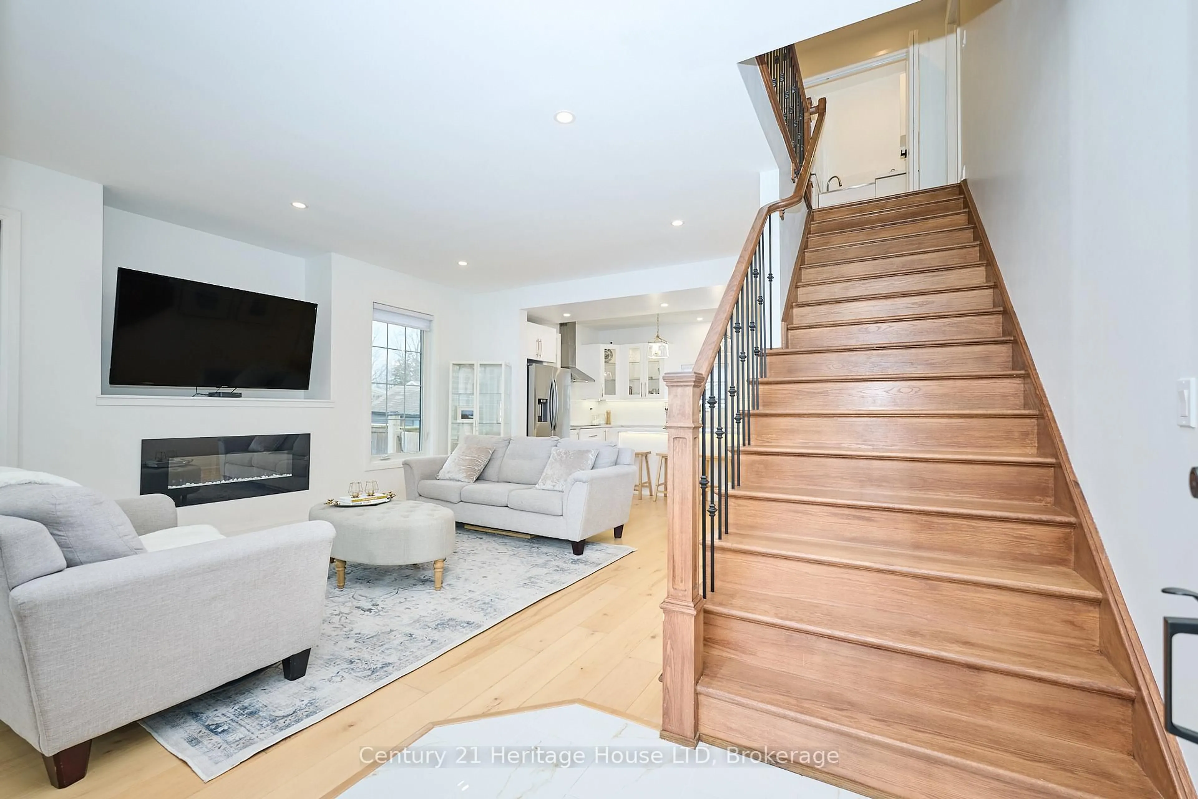 Unknown for 18 Parkview Ave, Fort Erie Ontario L2A 5L7