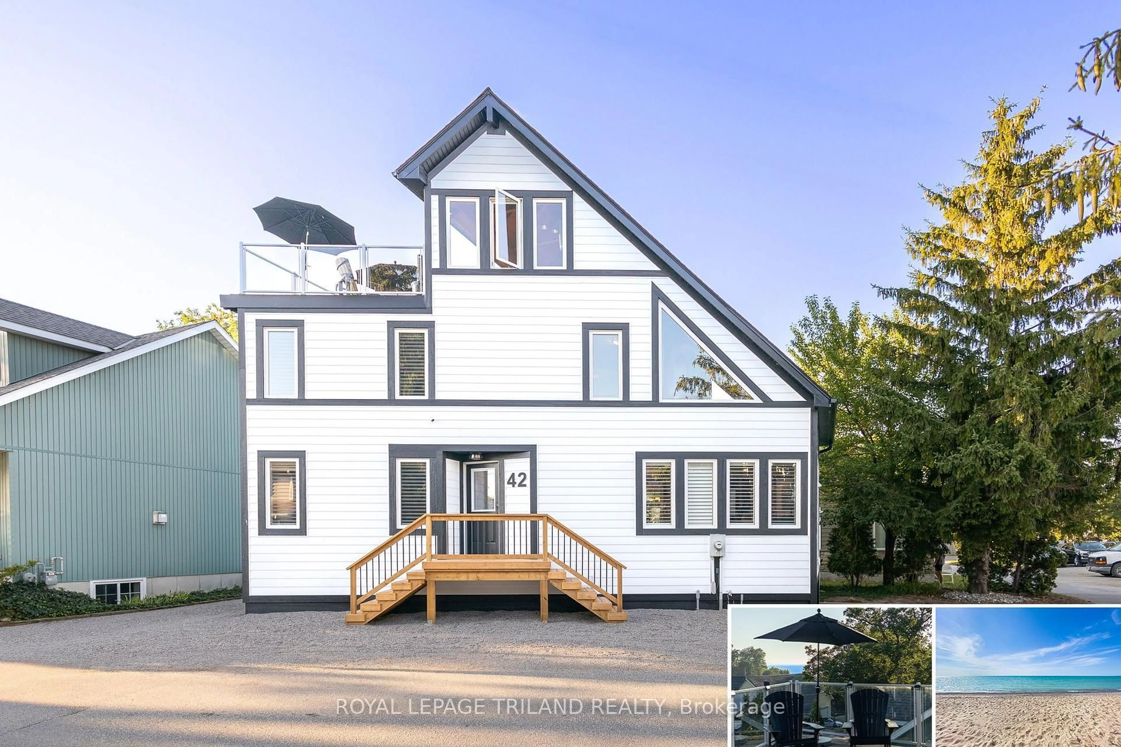 Home with vinyl exterior material, building for 42 Lakeside Circ, Lambton Shores Ontario N0M 1T0