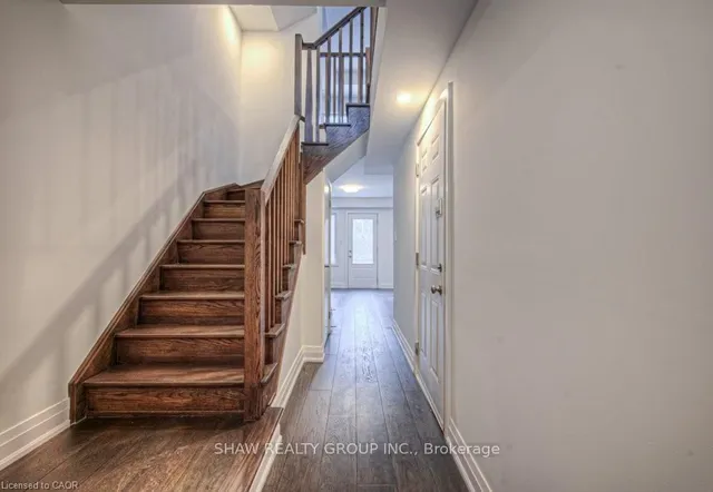 258 Hespeler Rd #34, Cambridge 3