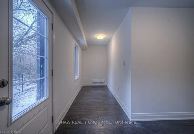 258 Hespeler Rd #34, Cambridge 5