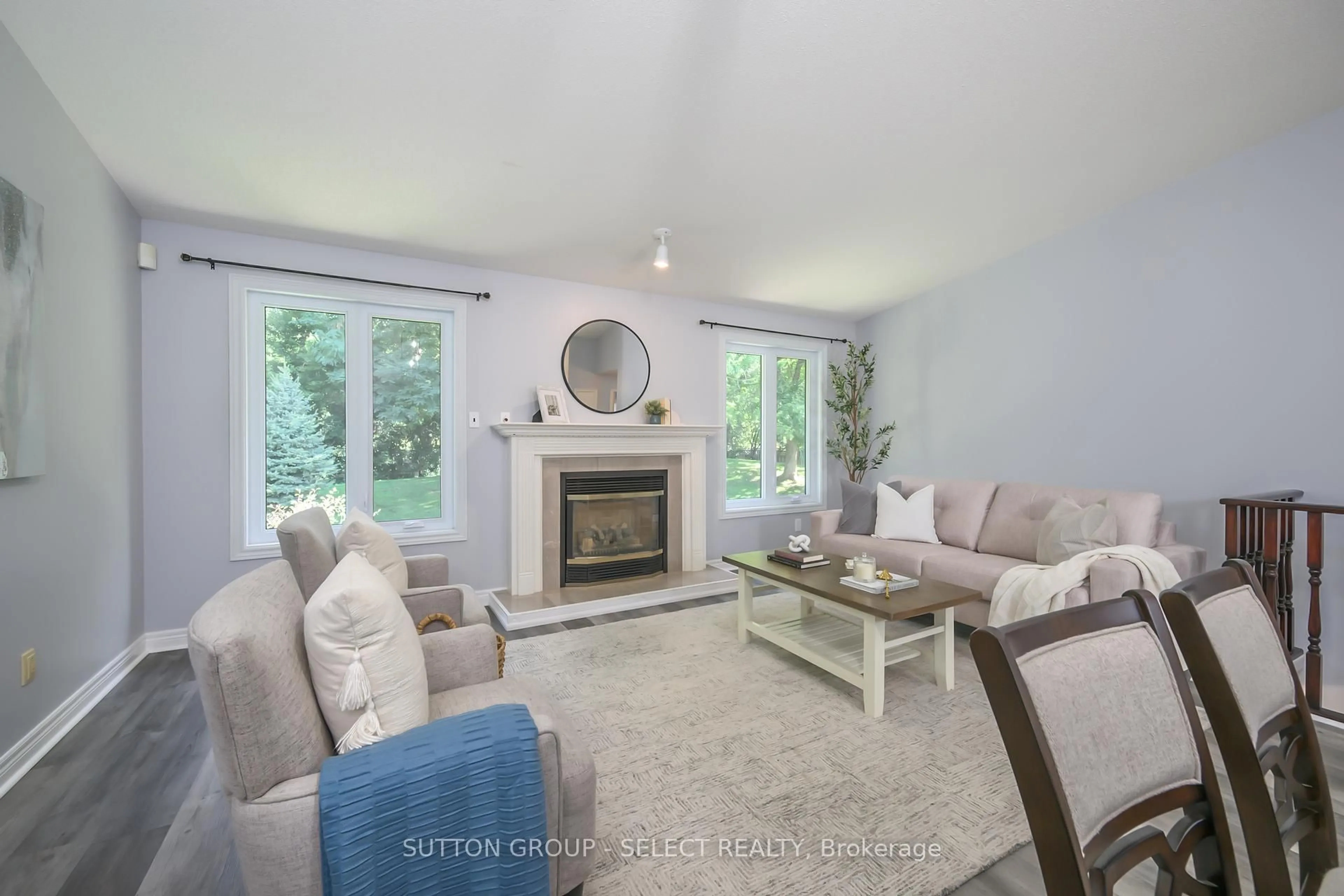 Living room with furniture, unknown for 445 Riverside Dr #9, London North Ontario N6H 2R8