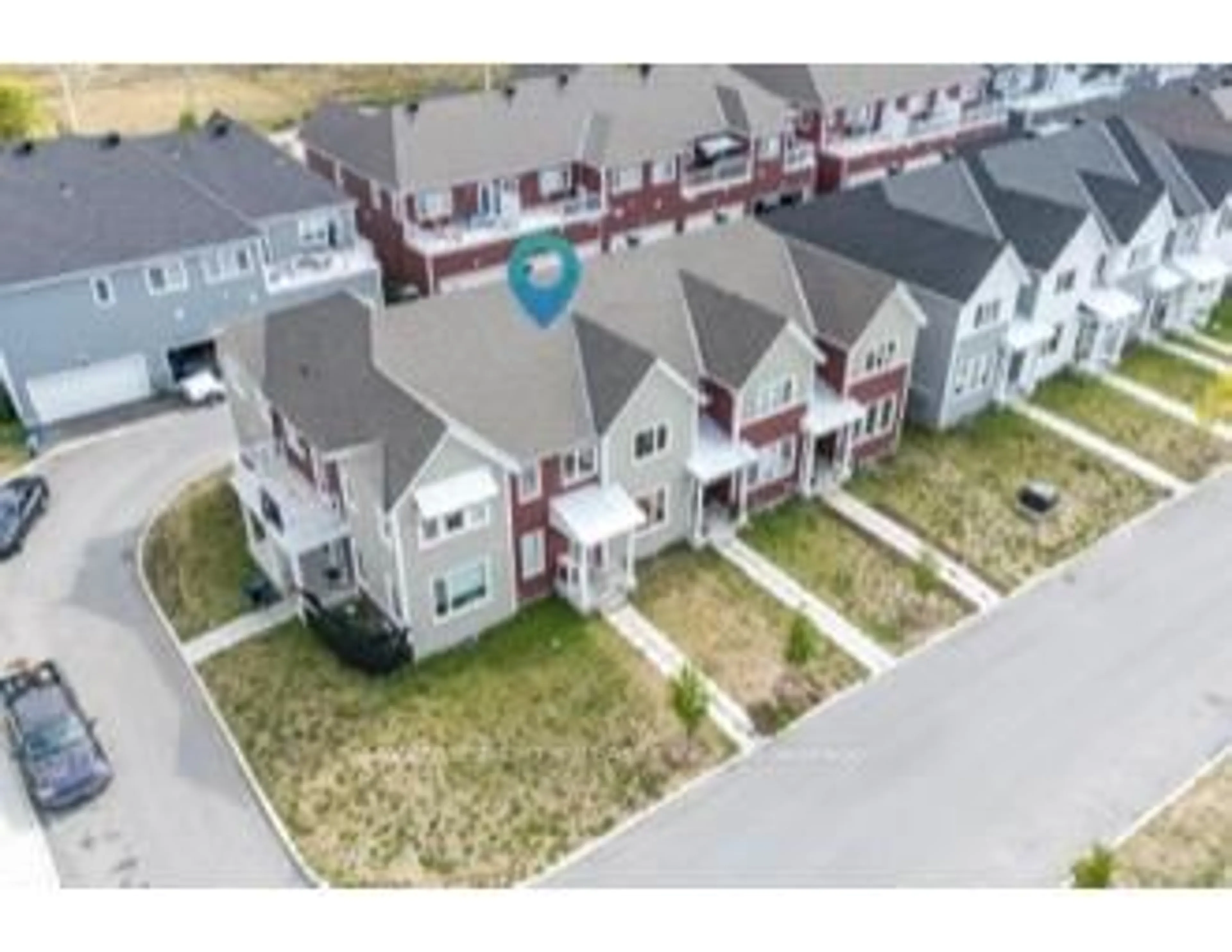 A pic from outside/outdoor area/front of a property/back of a property/a pic from drone, street for 834 Bascule Pl, Richmond Ontario K0A 2Z0