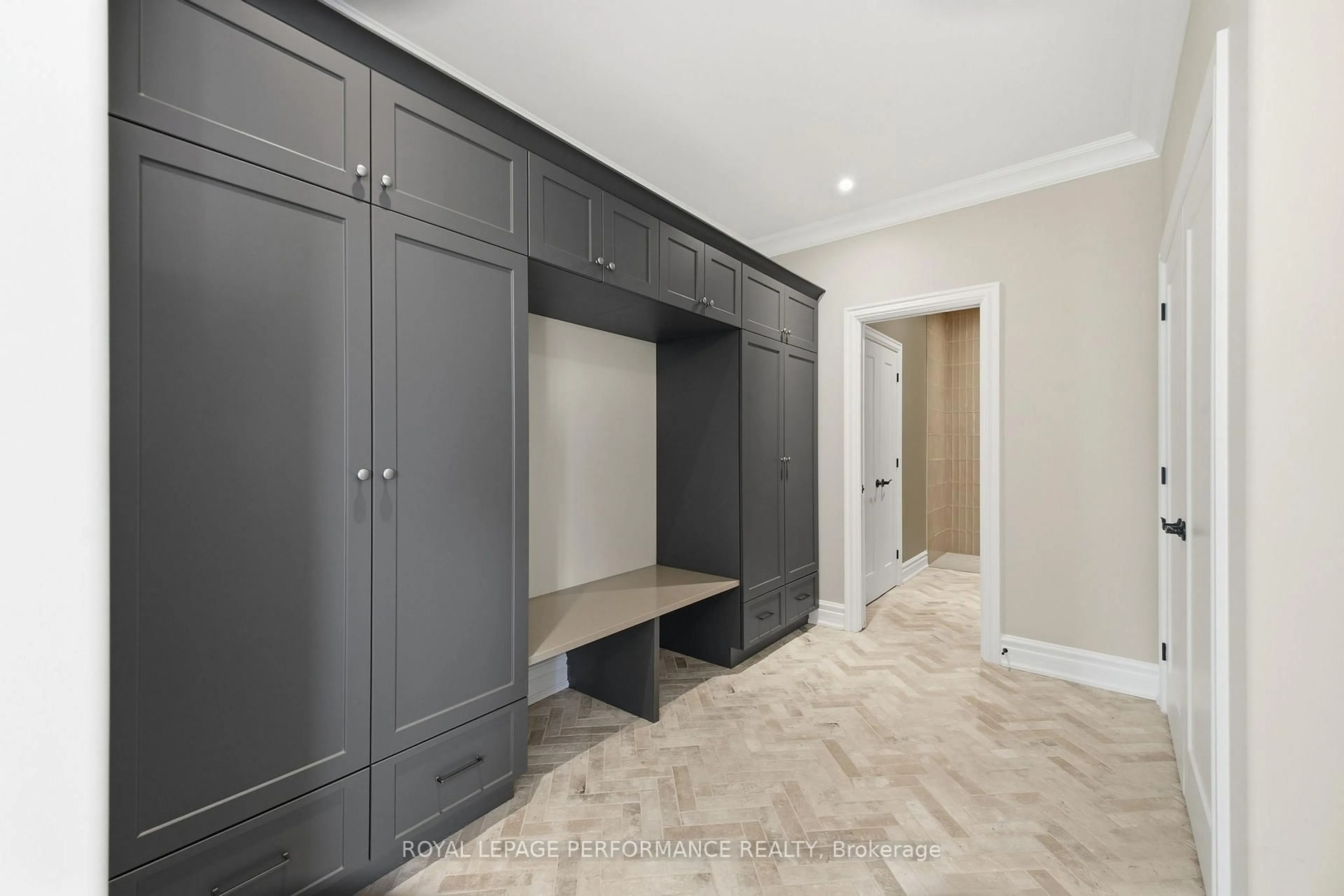 Unknown for 503 MOONLIGHT Dr, Russell Ontario K4R 0L7