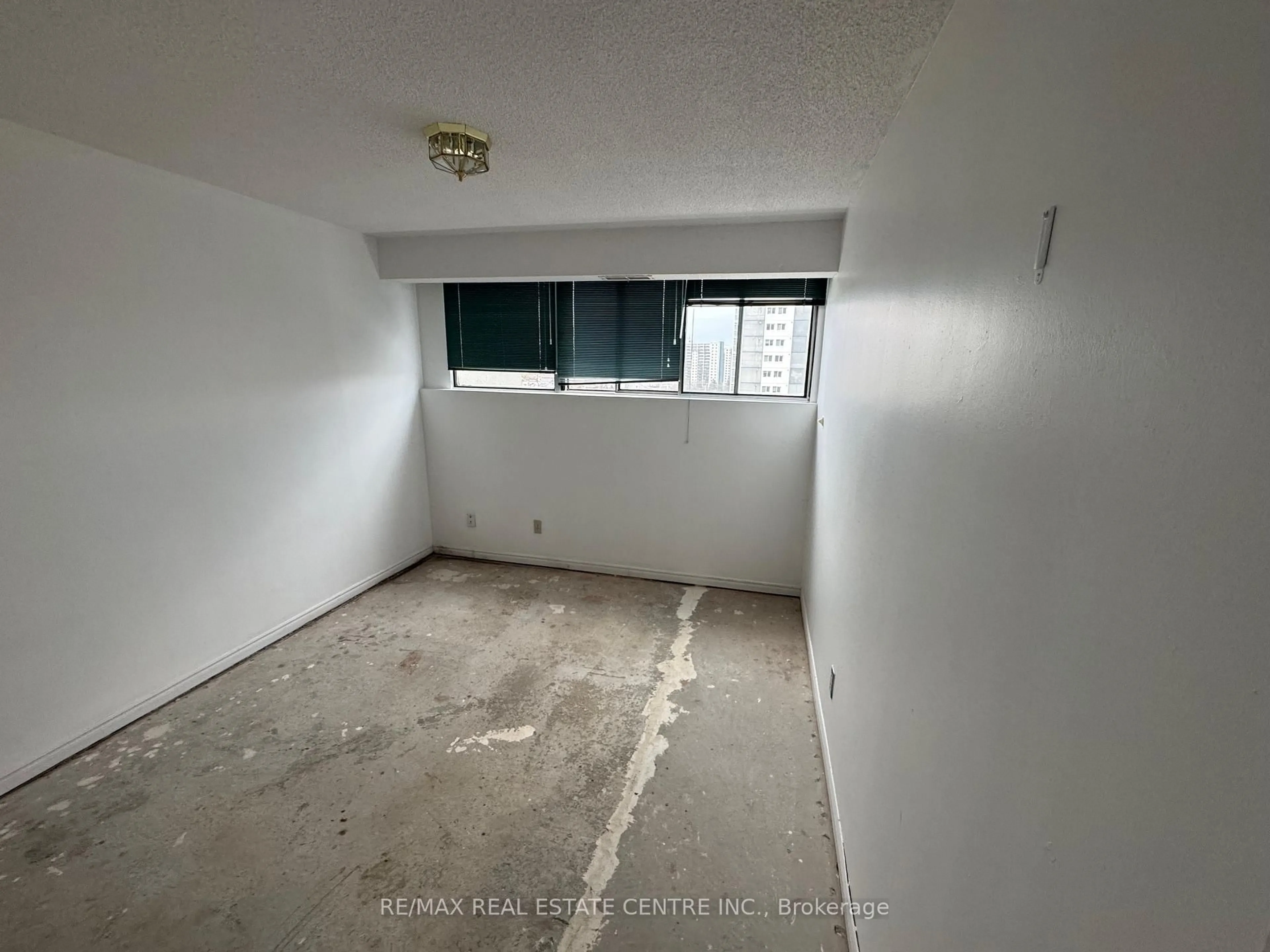 A pic of a room for 375 King St #603, Waterloo Ontario N2J 4L6