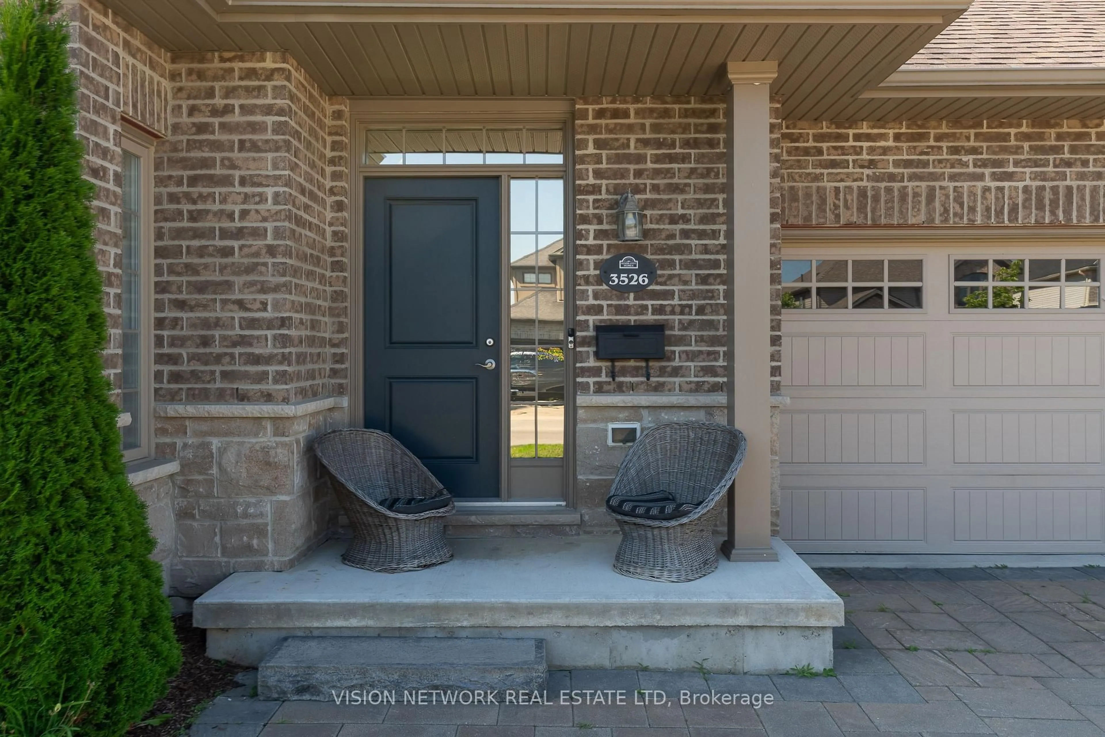 Unknown for 3526 Singleton Ave, London South Ontario N6L 0B8