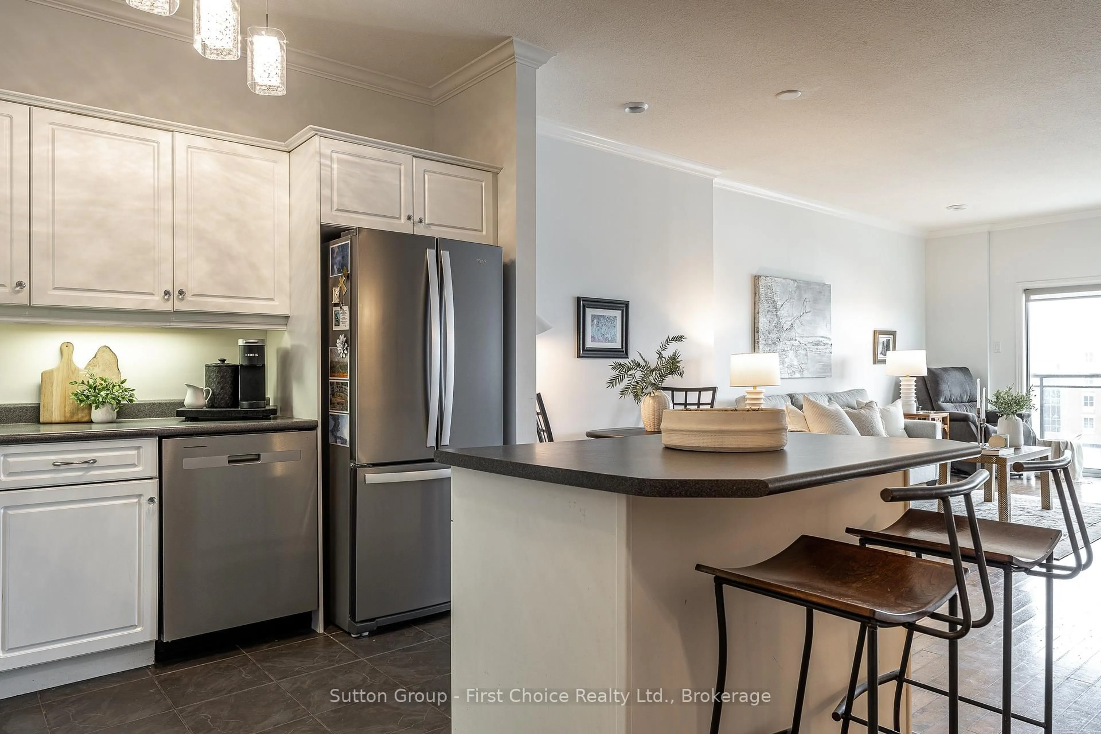 Open concept kitchen, ceramic/tile floor for 160 Romeo St #501, Stratford Ontario N5A 4S9