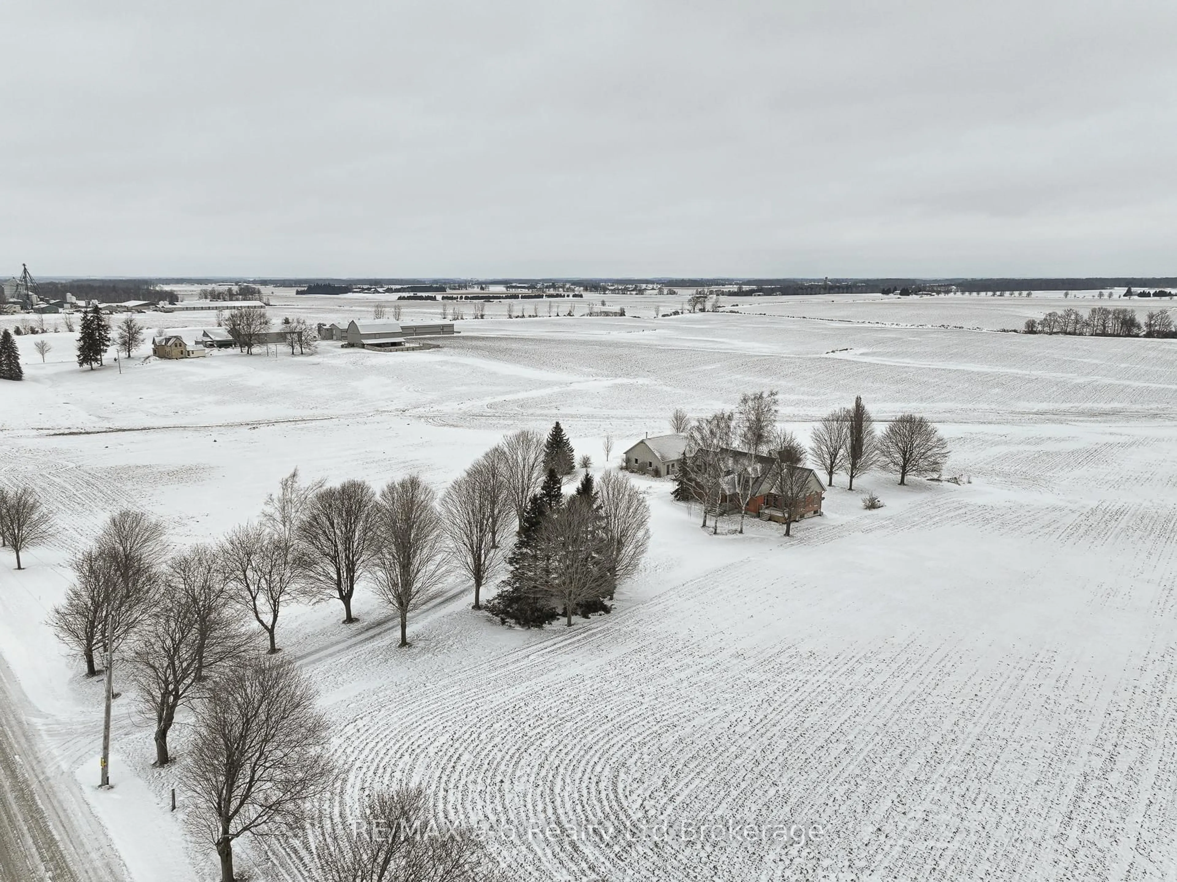 A pic from outside/outdoor area/front of a property/back of a property/a pic from drone, water/lake/river/ocean view for 616070 13th Line, East Zorra-Tavistock Ontario N4S 7W1