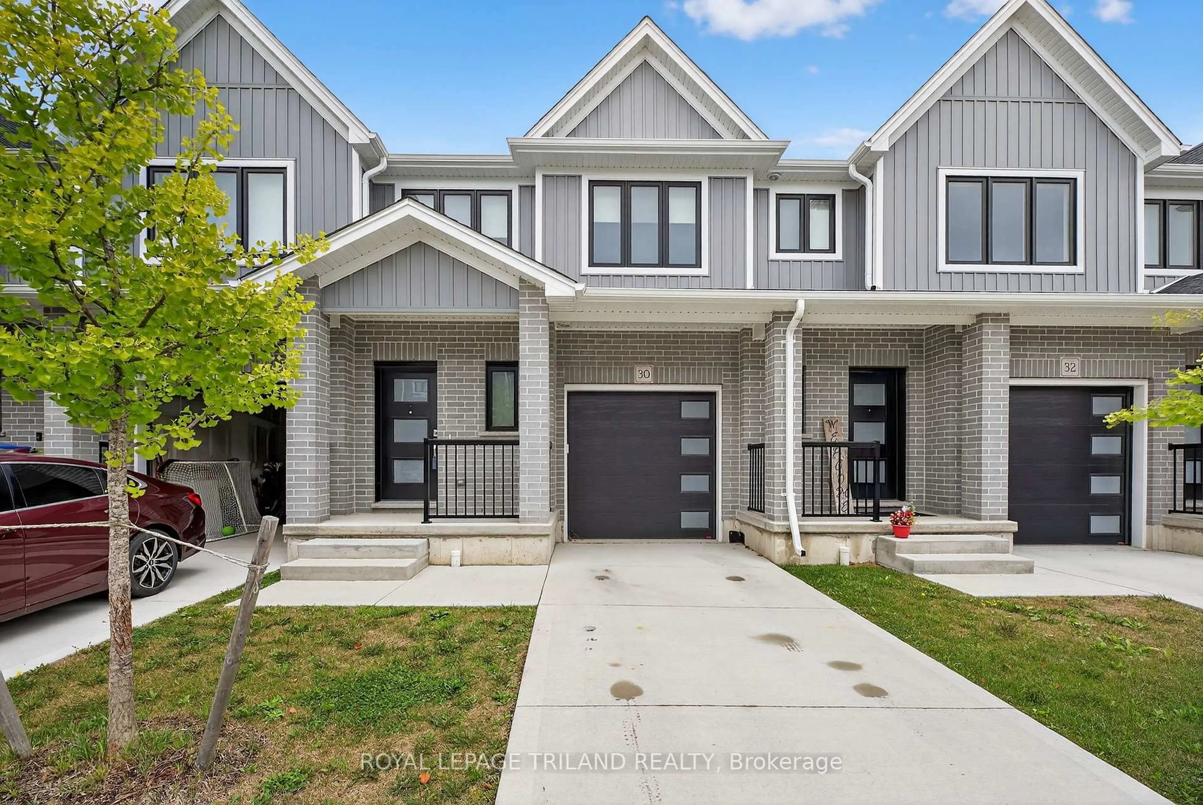 Home with brick exterior material, street for 17 Nicholson St #30, Lucan Biddulph Ontario N0M 2J0