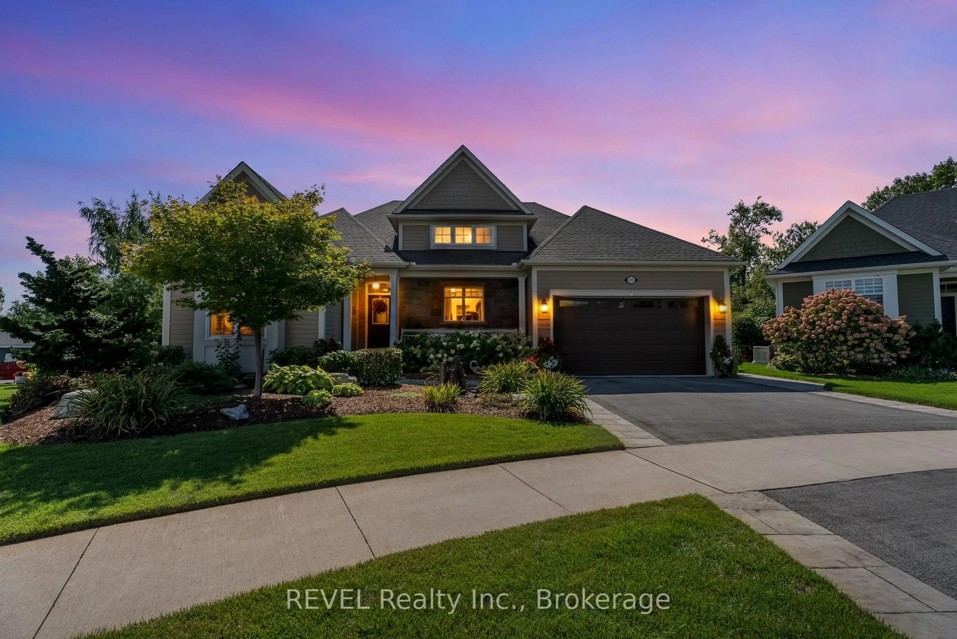 Home with brick exterior material, street for 69 Butlers Dr, Fort Erie Ontario L0S 1N0