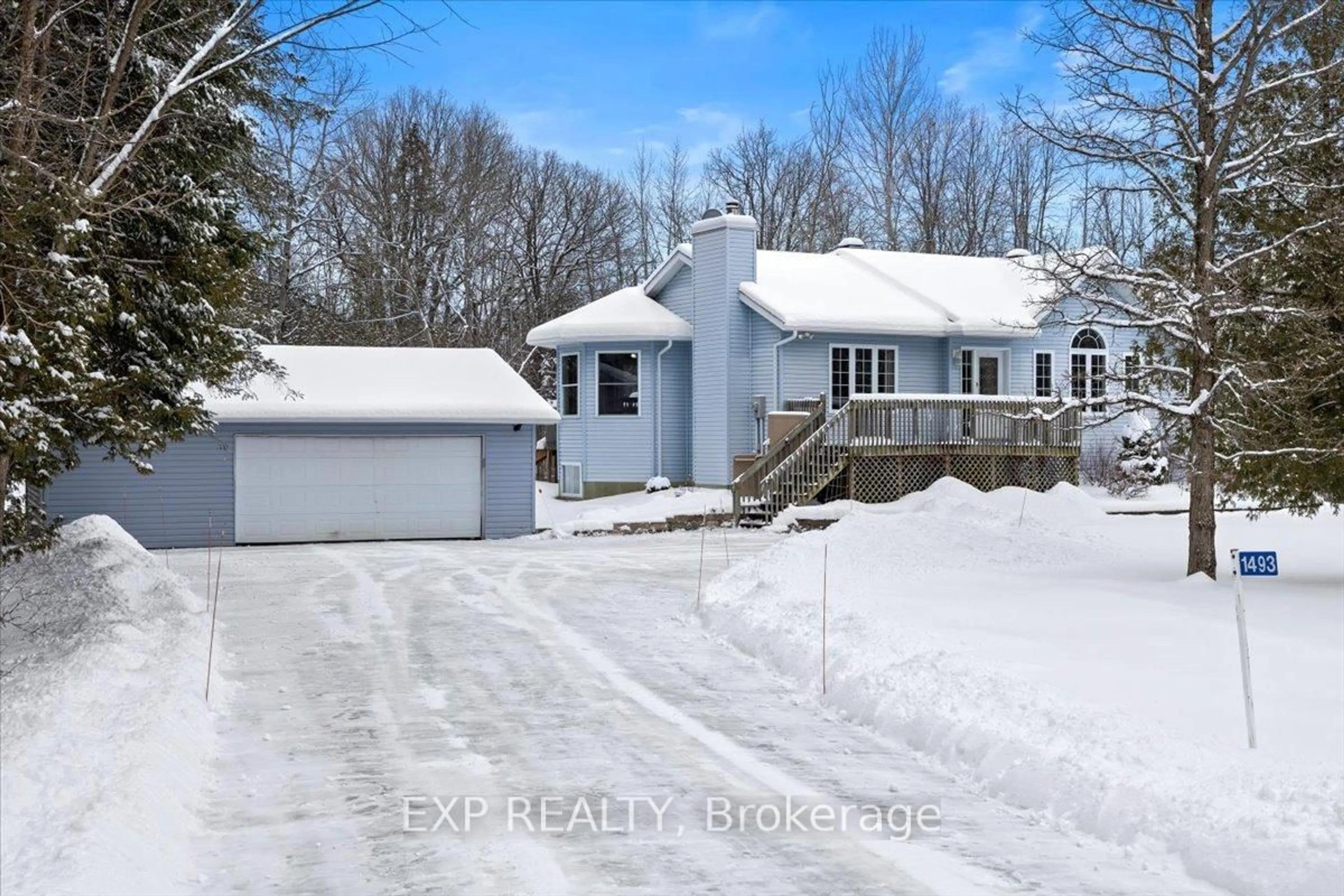 A pic from outside/outdoor area/front of a property/back of a property/a pic from drone, street for 1493 Drummond Conc 6B Concession, Perth Ontario K7H 3C8
