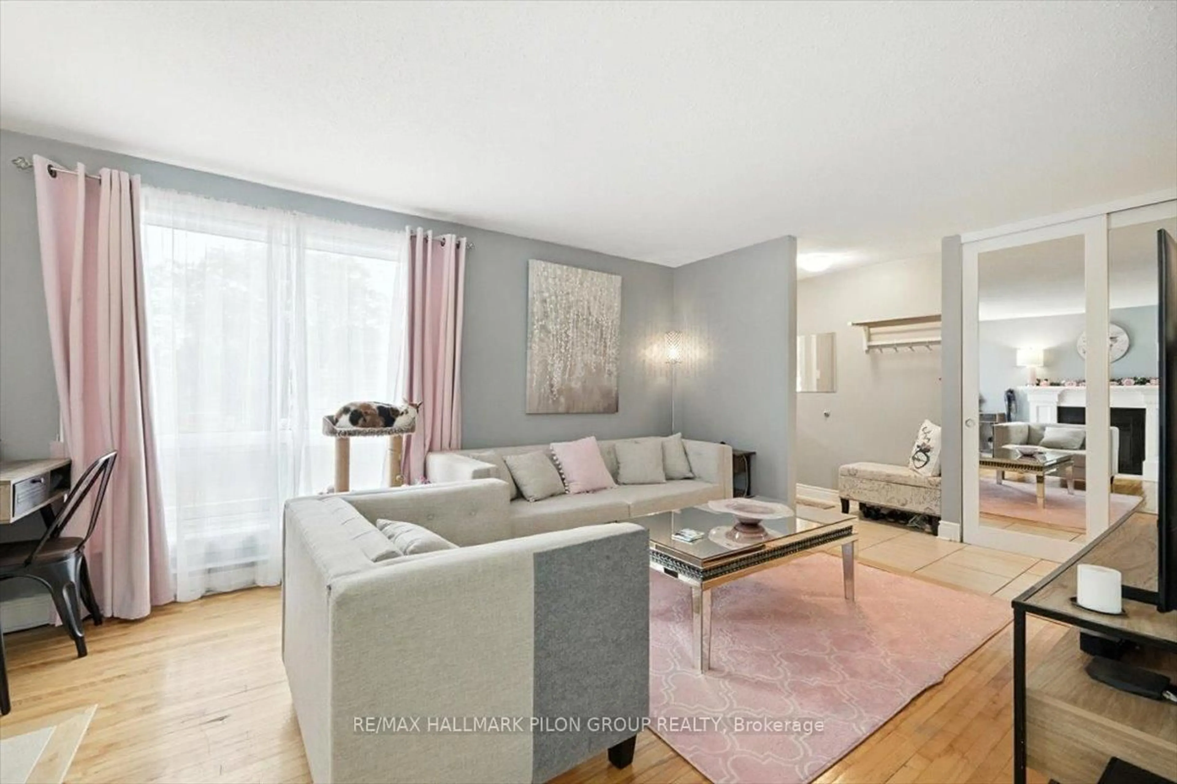 Living room with furniture, unknown for 758 St. Andre Dr #81A, Orleans Ontario K1C 4S4