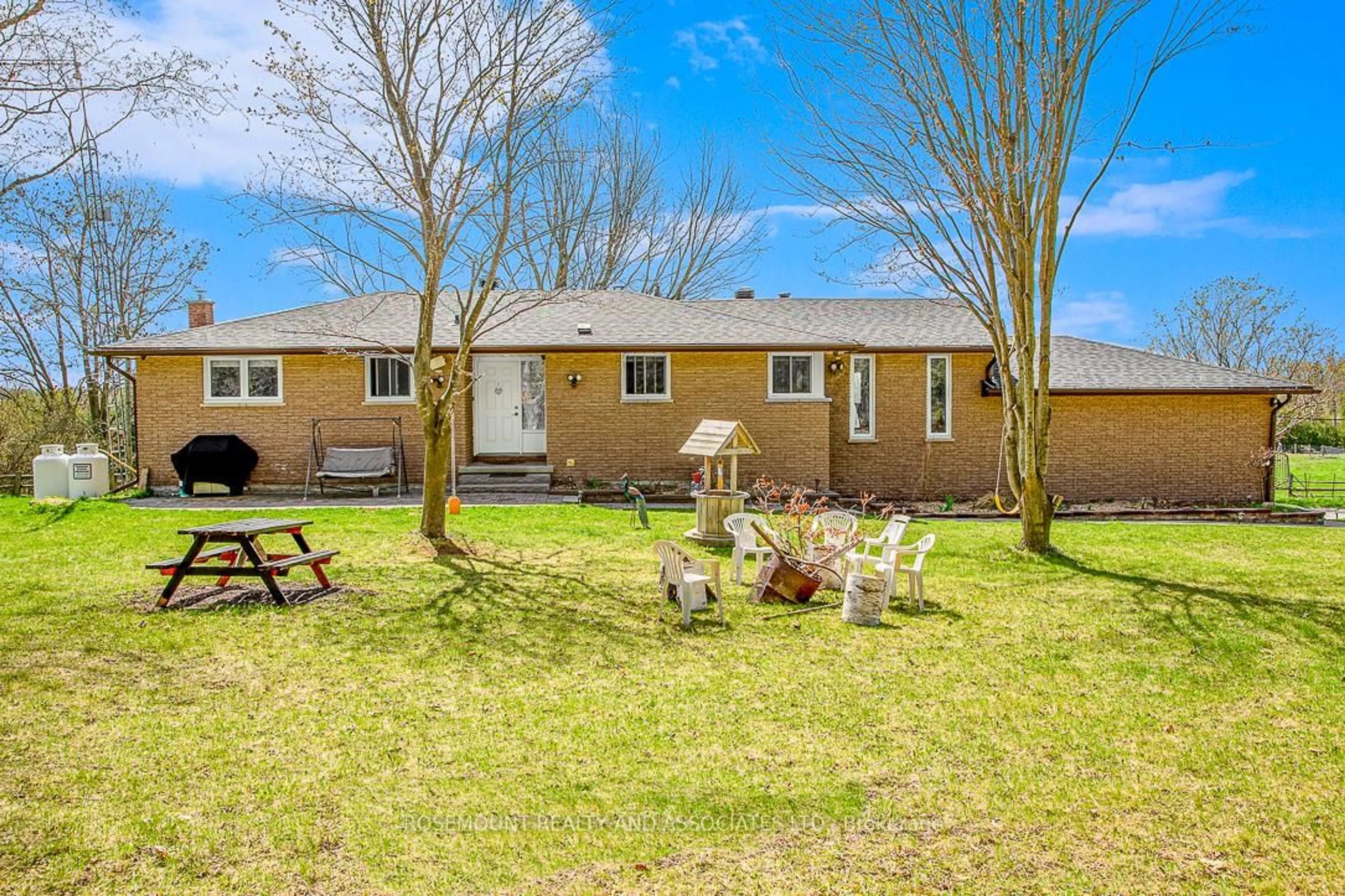 Patio, unknown for 36 Sugar Bush Rd, Kawartha Lakes Ontario L0B 1L0