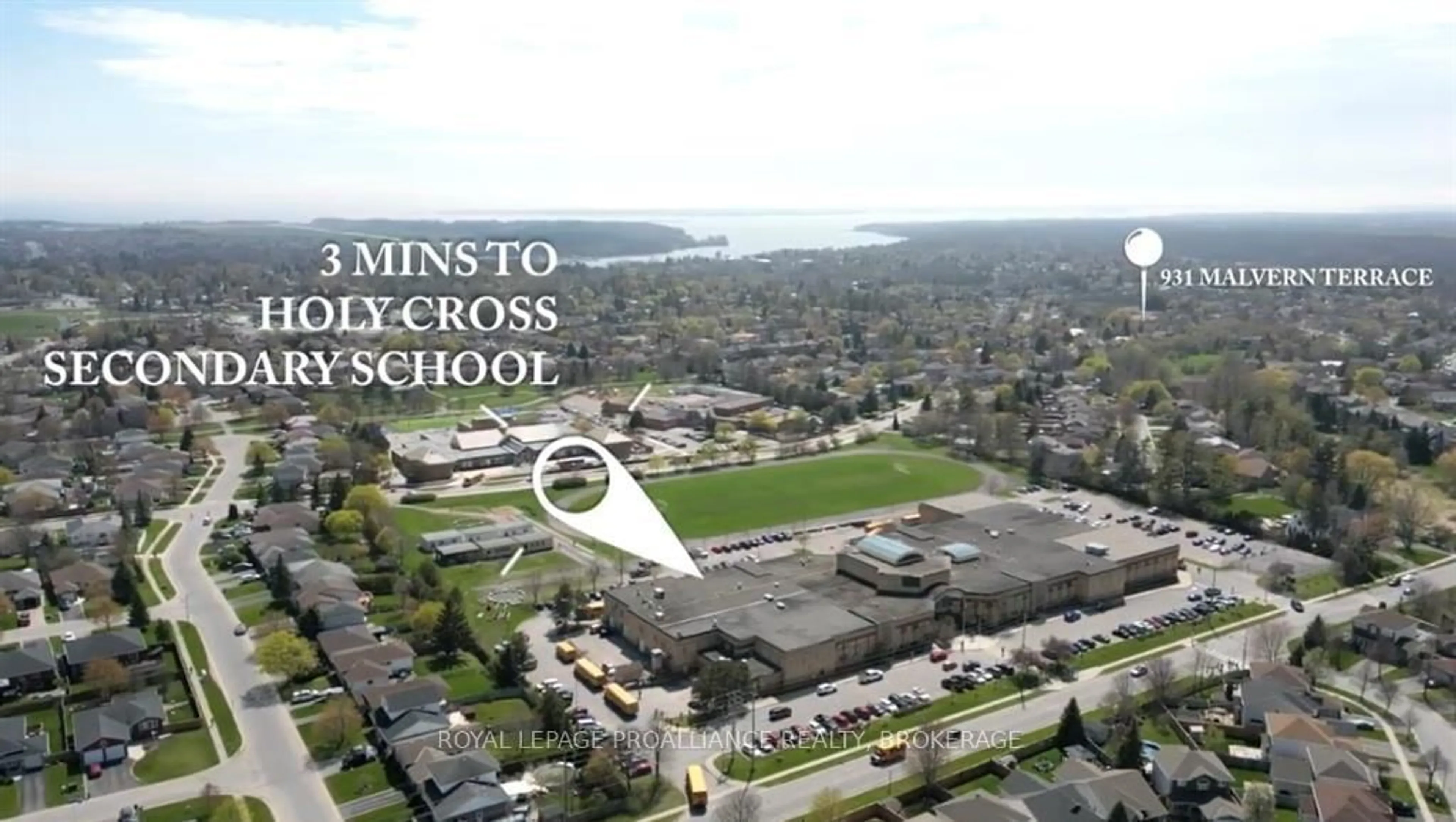 A pic from outside/outdoor area/front of a property/back of a property/a pic from drone, building for 931 Malvern Terr, Kingston Ontario K7P 2Y6