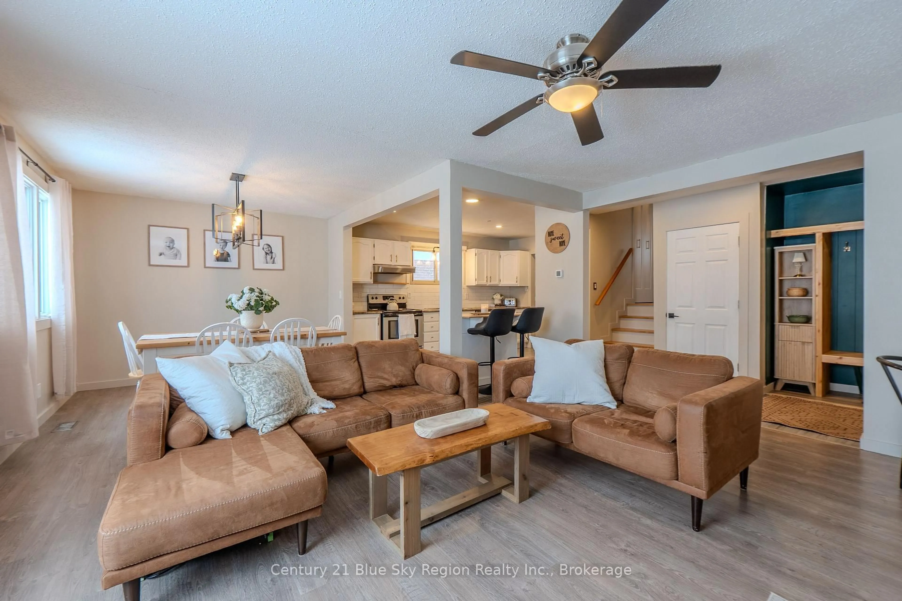 Living room with furniture, unknown for 261 Mulligan St, North Bay Ontario P1A 3P4