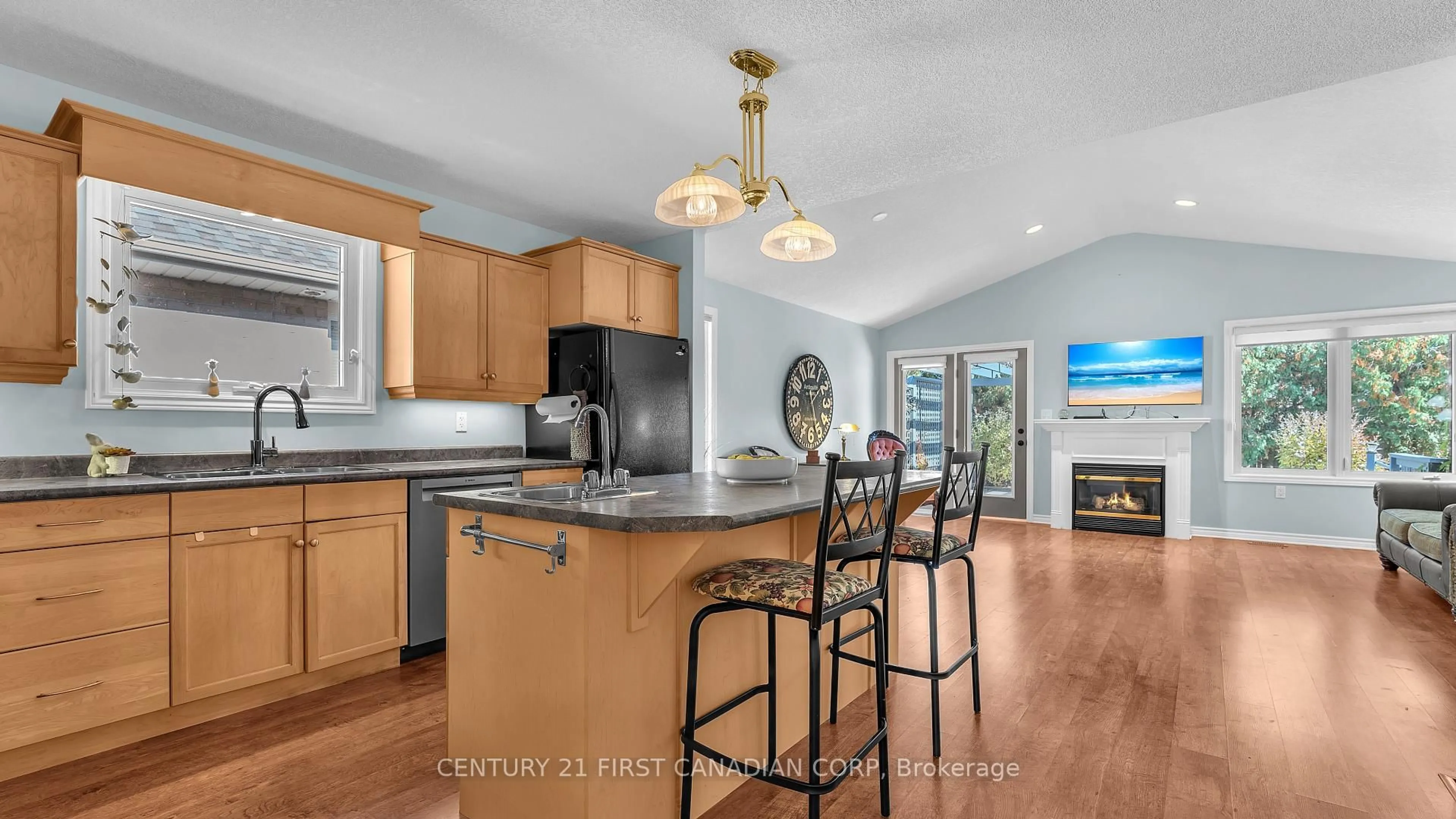Open concept kitchen, unknown for 4.5 Morrison Dr, St. Thomas Ontario N5R 4S6