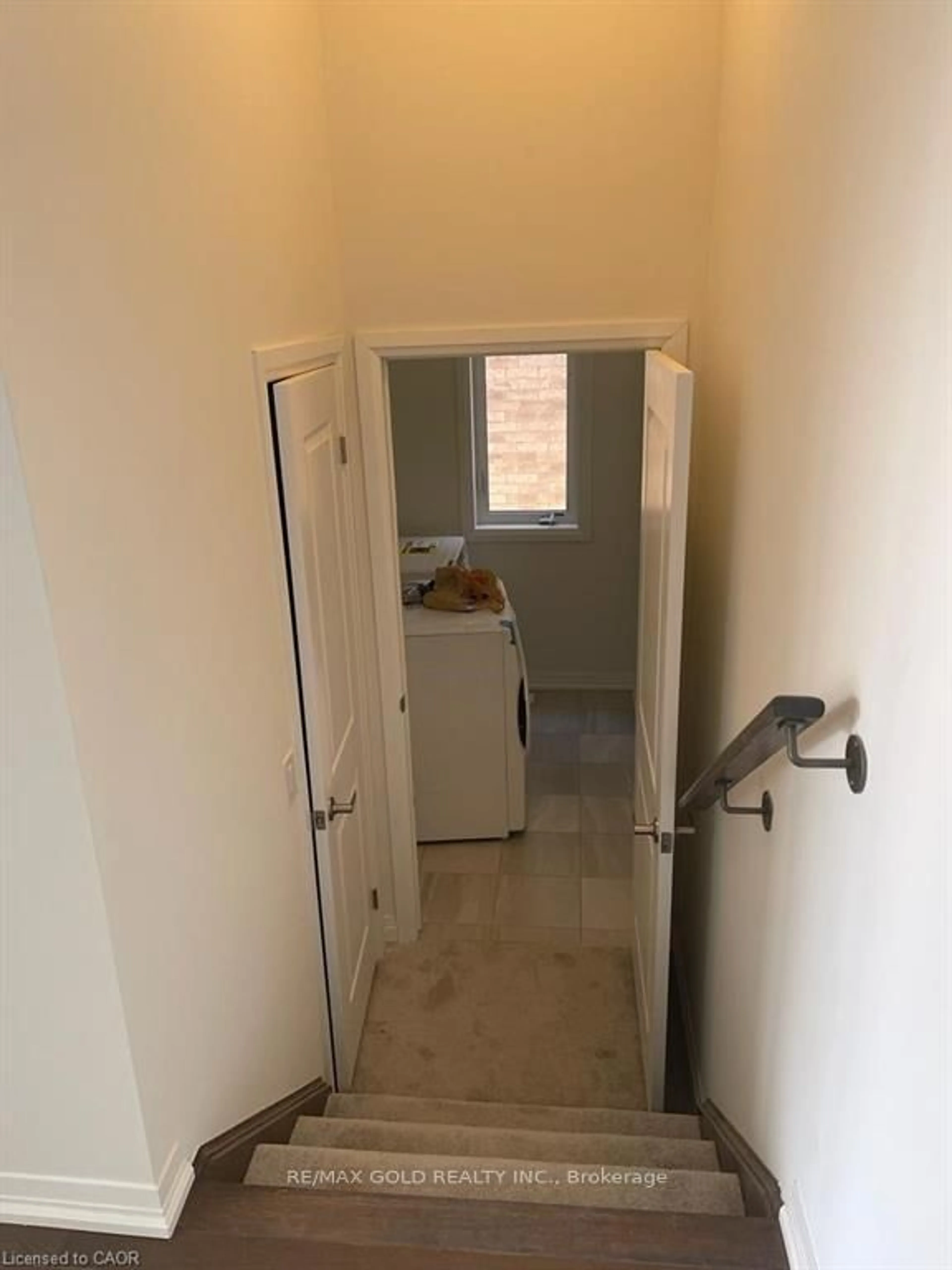 A pic of a room for 117 Leslie Davis St, North Dumfries Ontario N0B 1E0