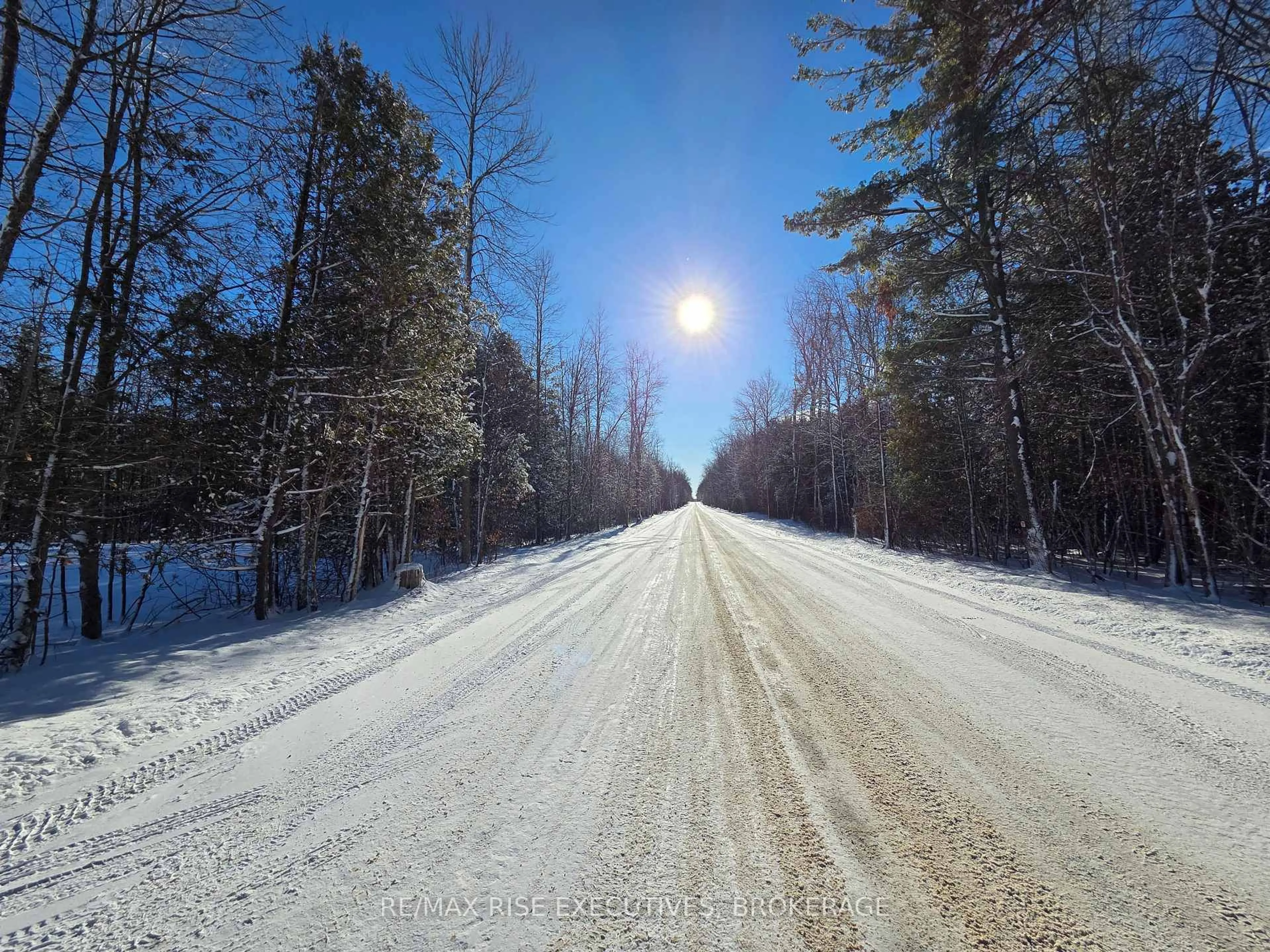 Blurry image for 5229 German Rd, Yarker Ontario K0K 3N0