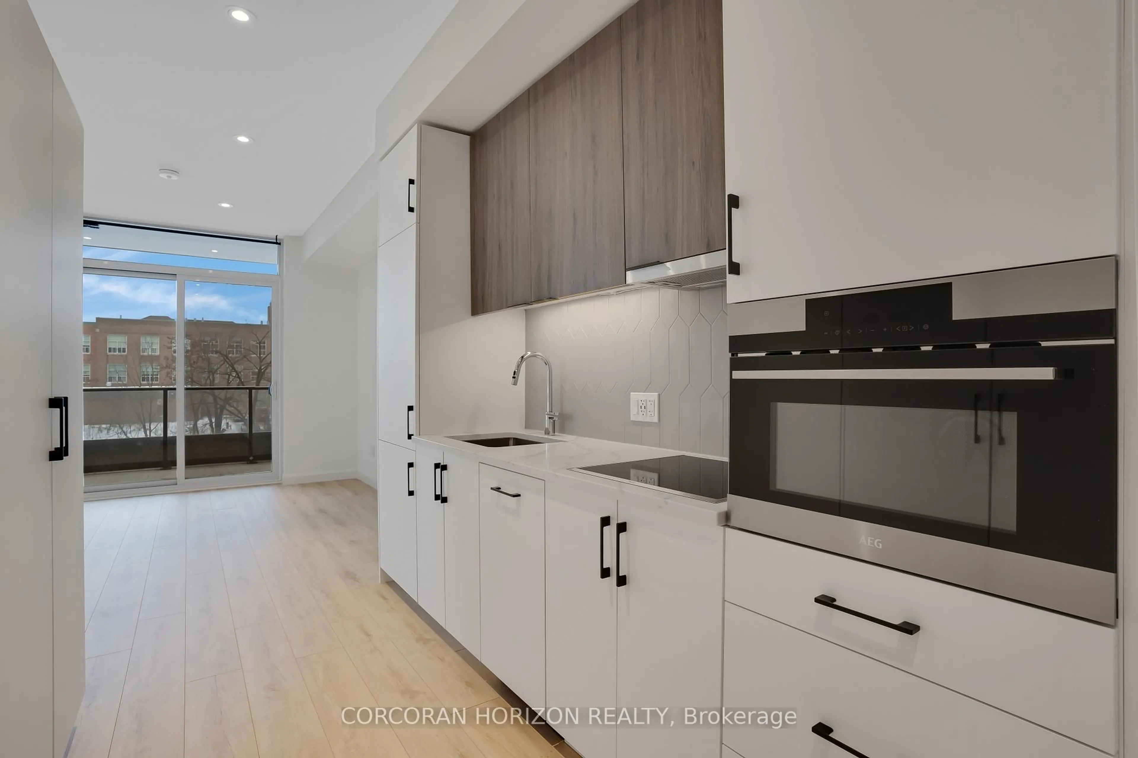 Contemporary kitchen, unknown for 741 King St #313, Kitchener Ontario N2G 1E5