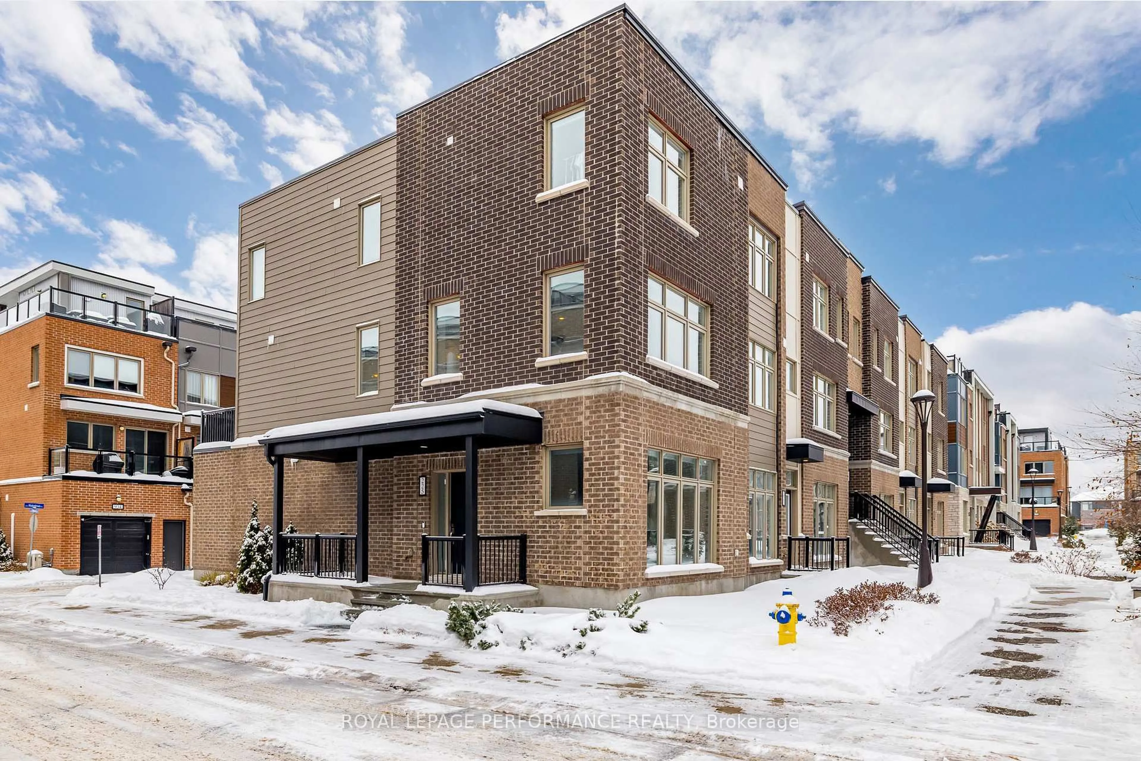 Home with brick exterior material, building for 225 Makadewa Private, Ottawa Ontario K1K 0P2