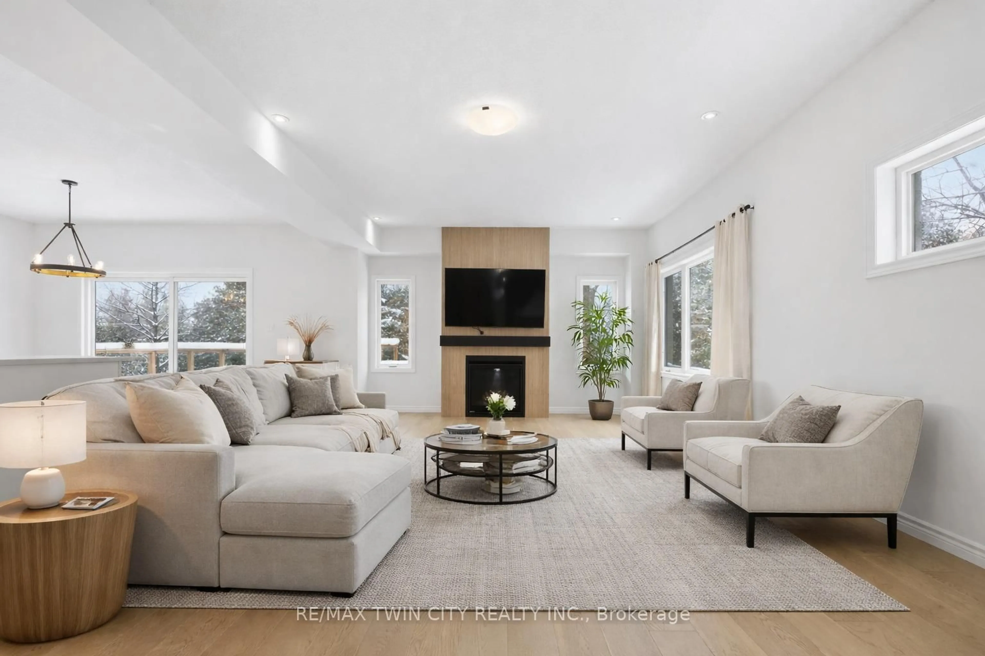 Living room with furniture, unknown for 244 Otterbein Rd, Kitchener Ontario N2B 0A7