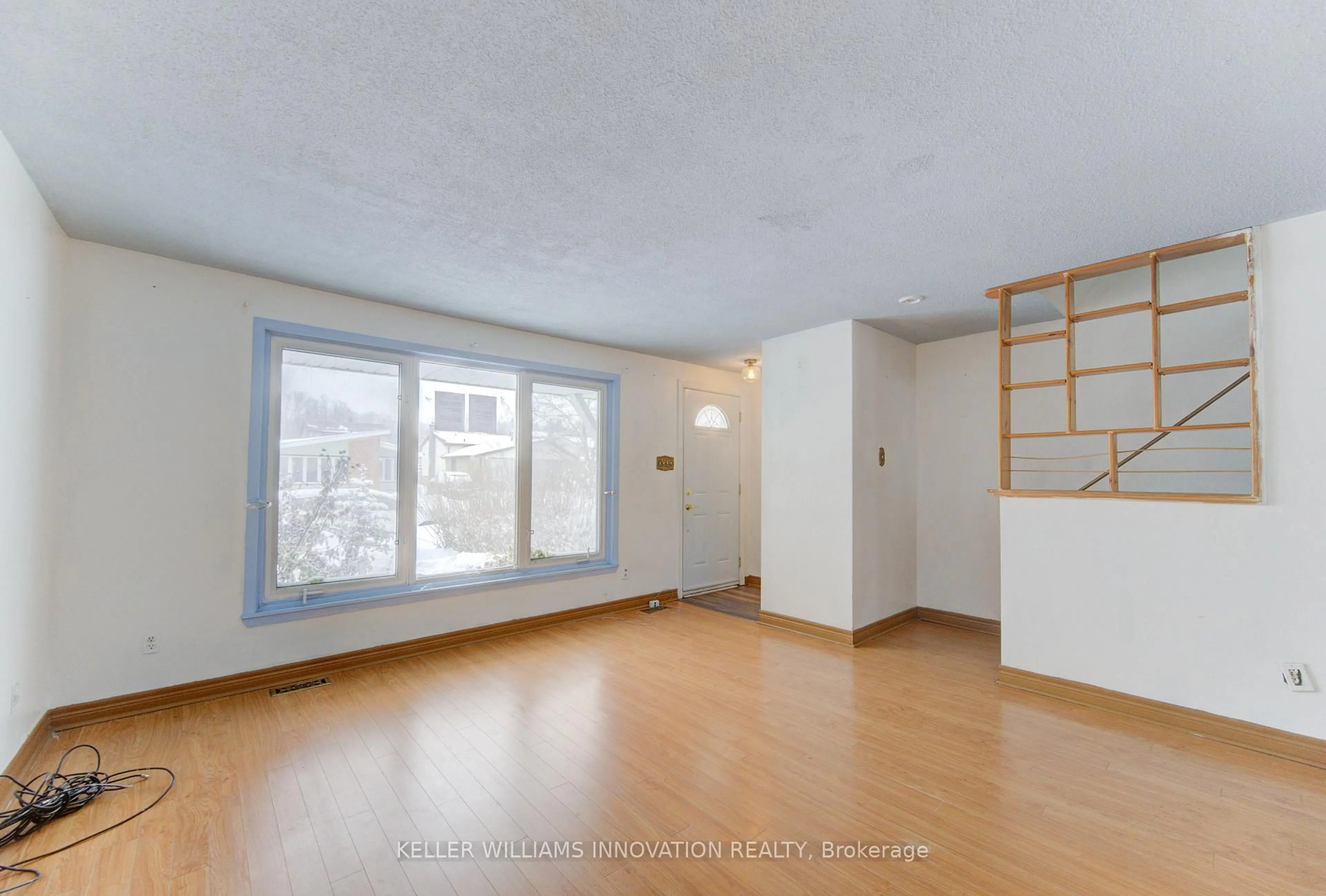 A pic of a room for 52 Monteagle Cres, Kitchener Ontario N2N 1N1