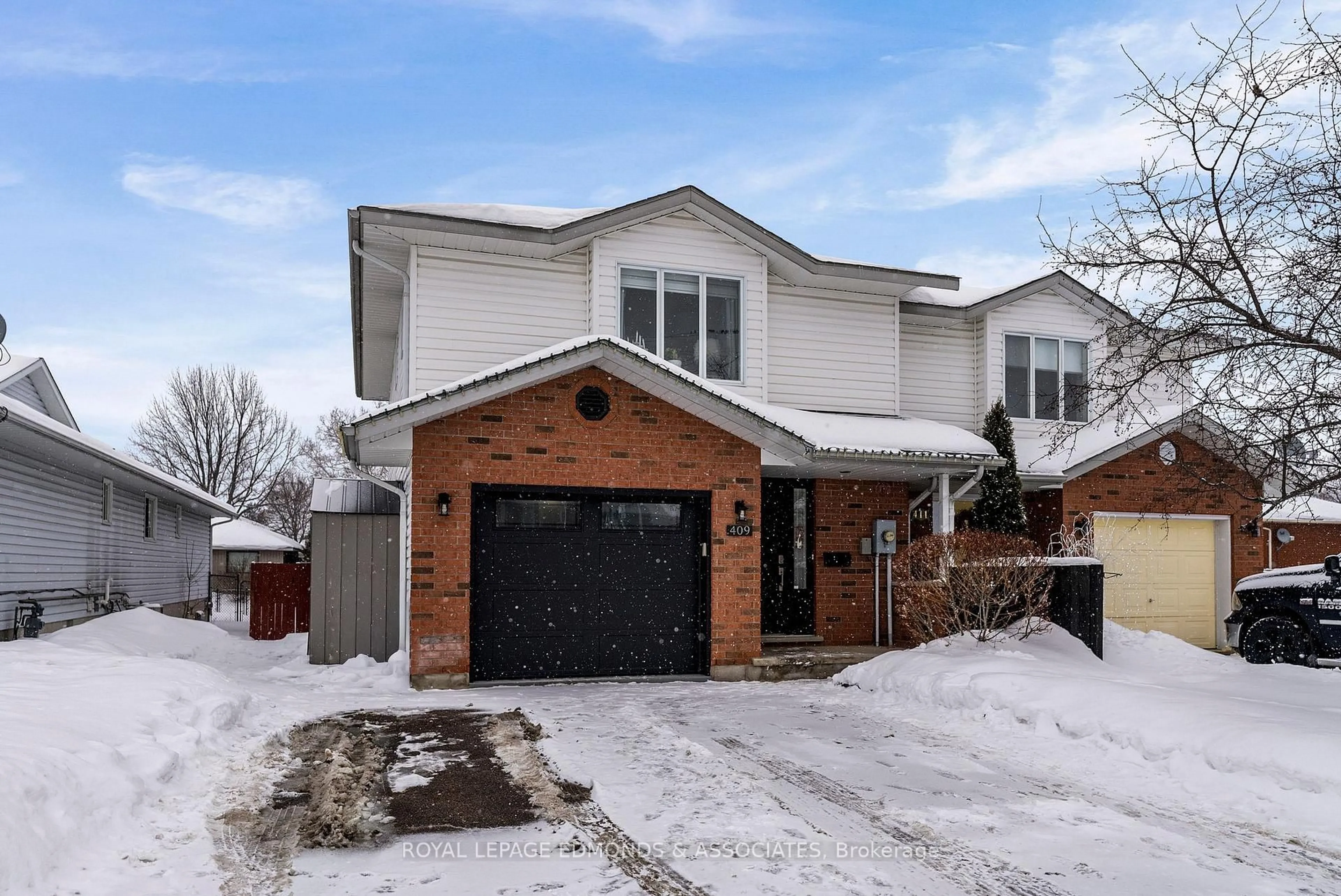 Home with brick exterior material, street for 409 Morris St, Pembroke Ontario K8A 8P4