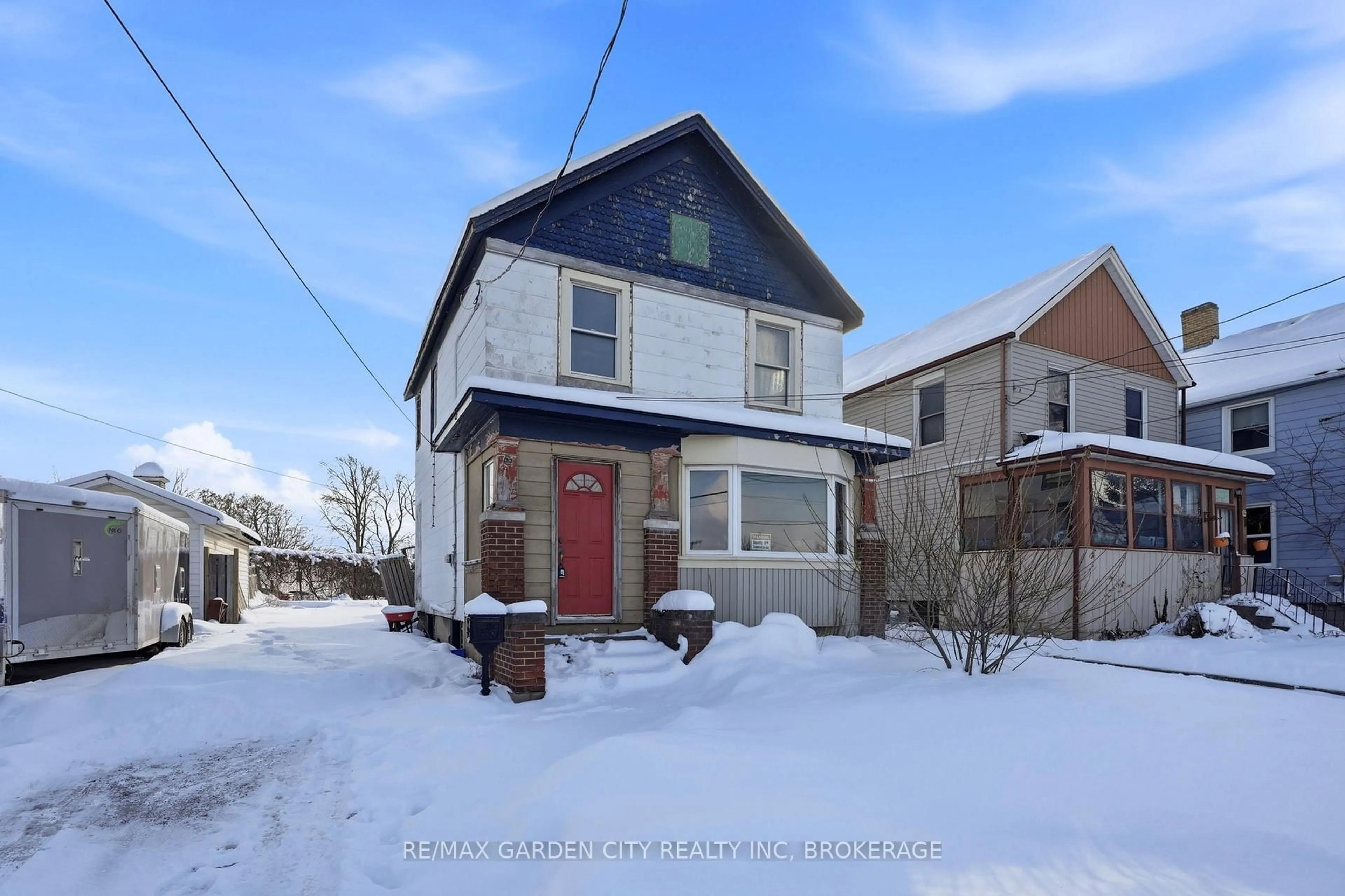 Unknown for 62 Eastchester Ave, St. Catharines Ontario L2P 2Y4